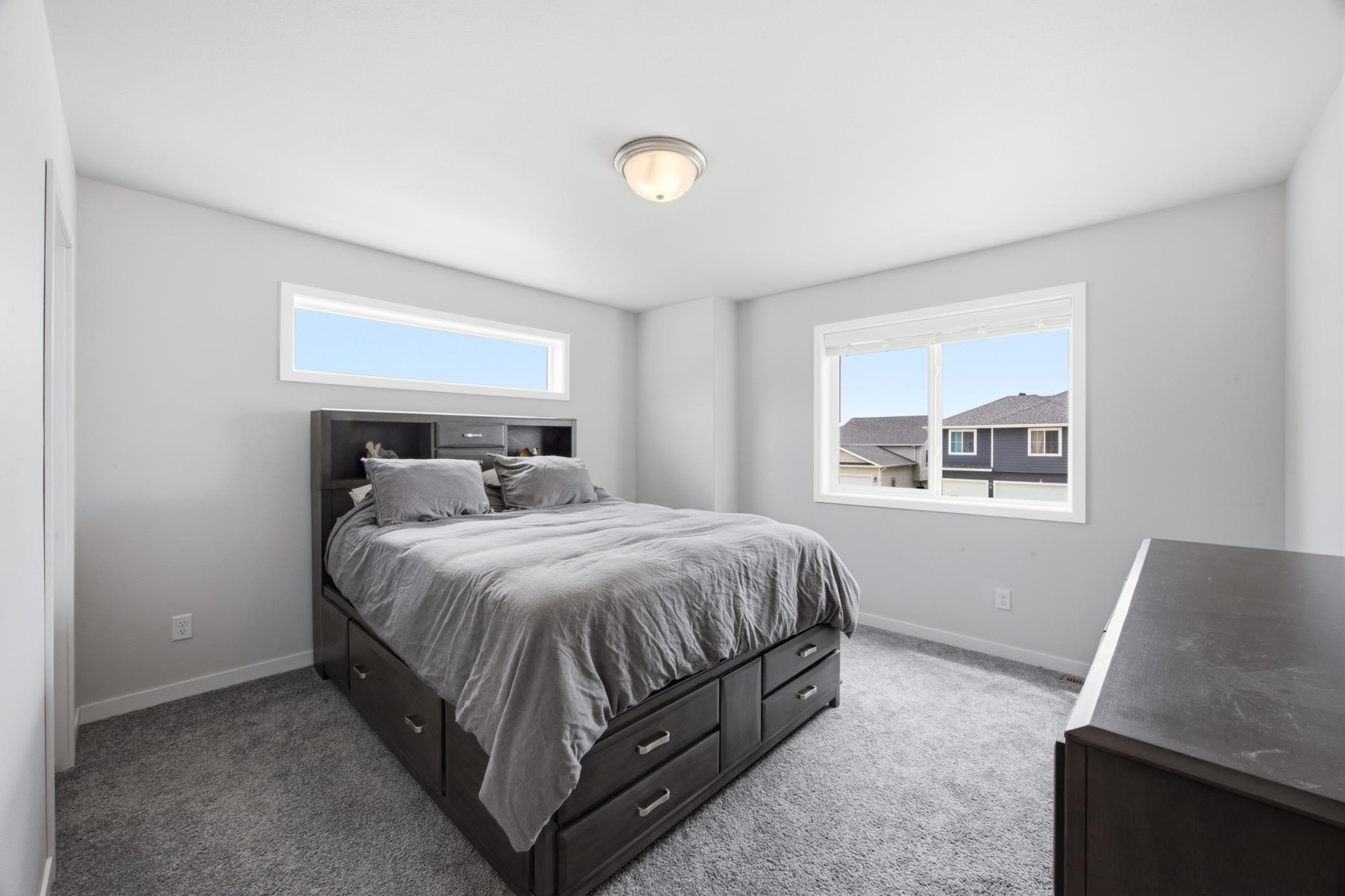 2023 single family home for sale at 6031 8th Street W in West Fargo, ND — 3 bed, 2 bath (photo 15 of 32)