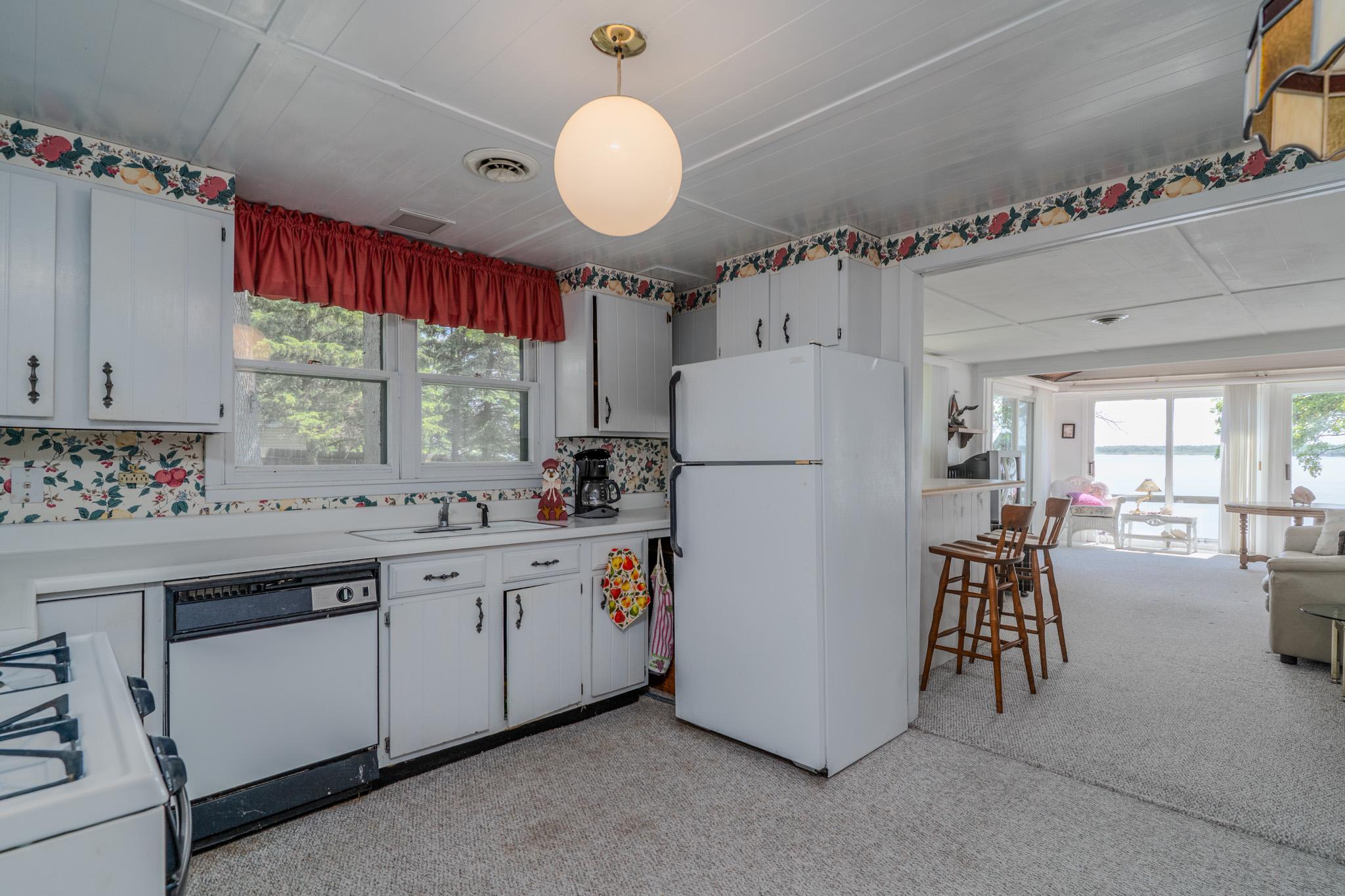 1900 single family home for sale at 15815 Sandy Beach Road SE in Mentor, MN — 1 bed, 2 bath (photo 18 of 49)