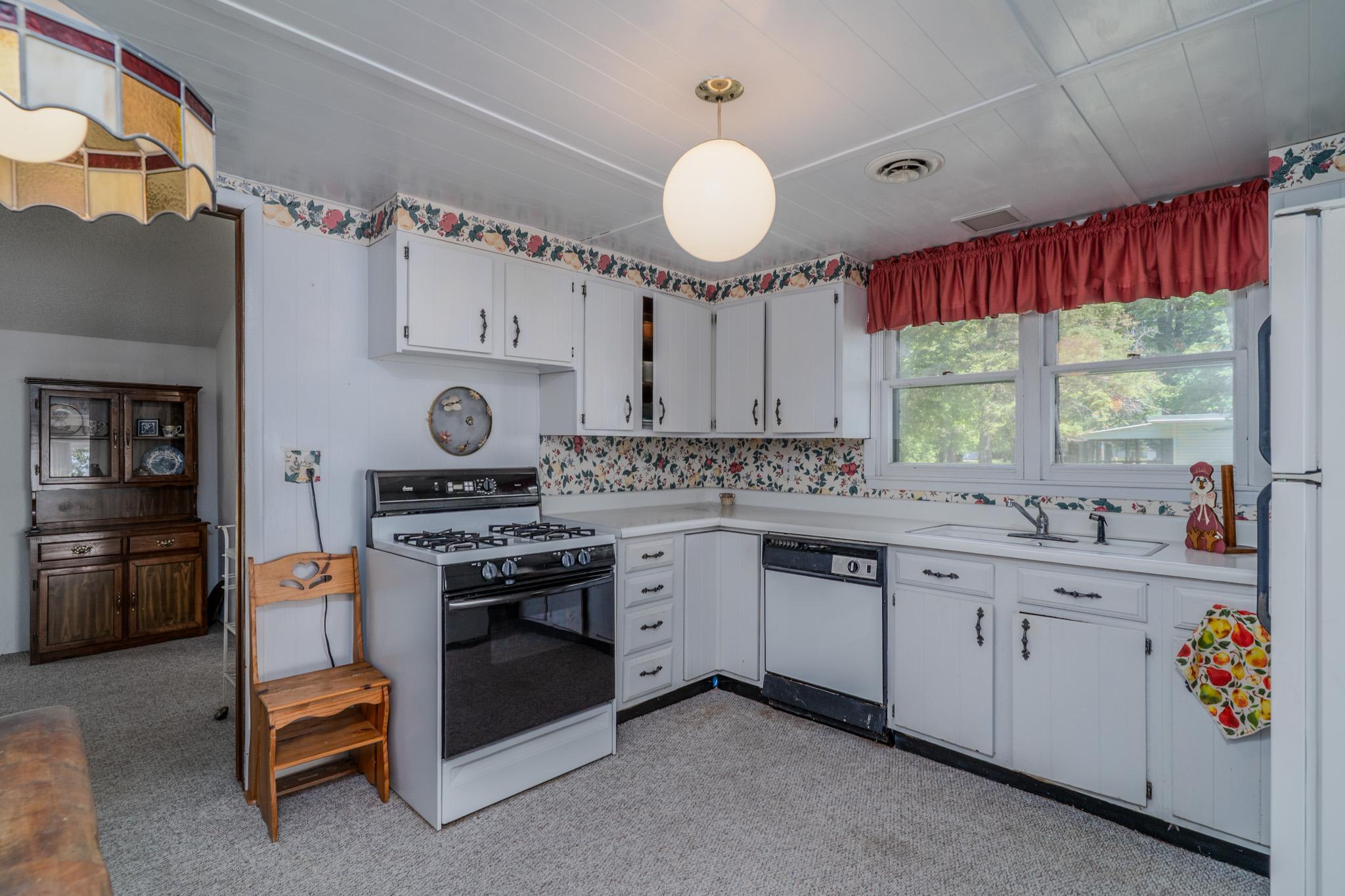 1900 single family home for sale at 15815 Sandy Beach Road SE in Mentor, MN — 1 bed, 2 bath (photo 19 of 49)