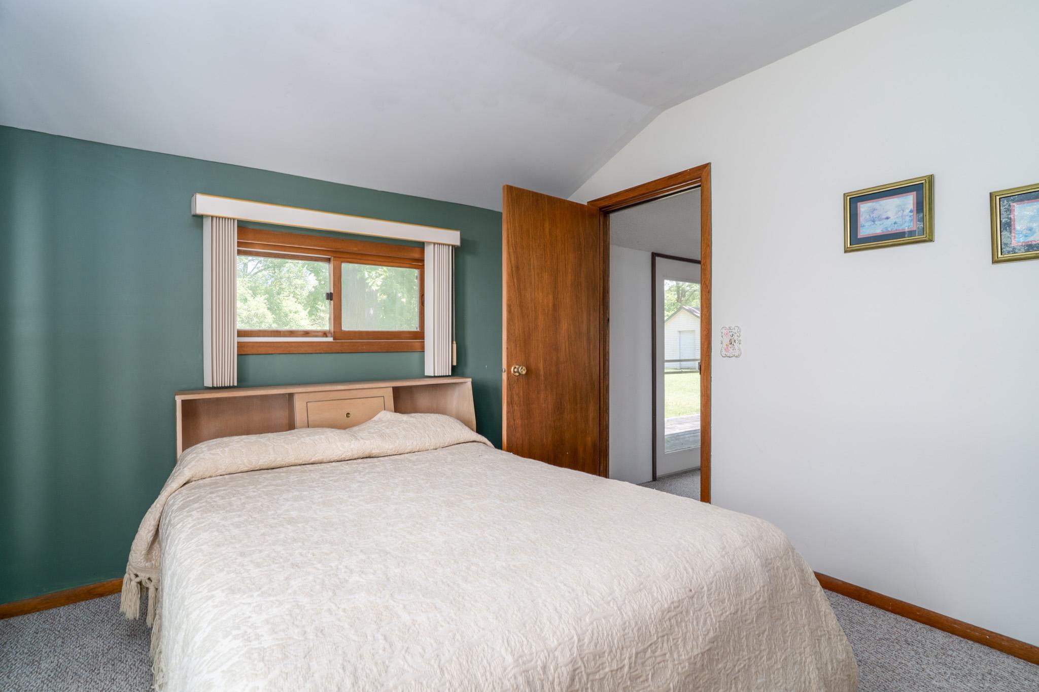 1900 single family home for sale at 15815 Sandy Beach Road SE in Mentor, MN — 1 bed, 2 bath (photo 29 of 49)
