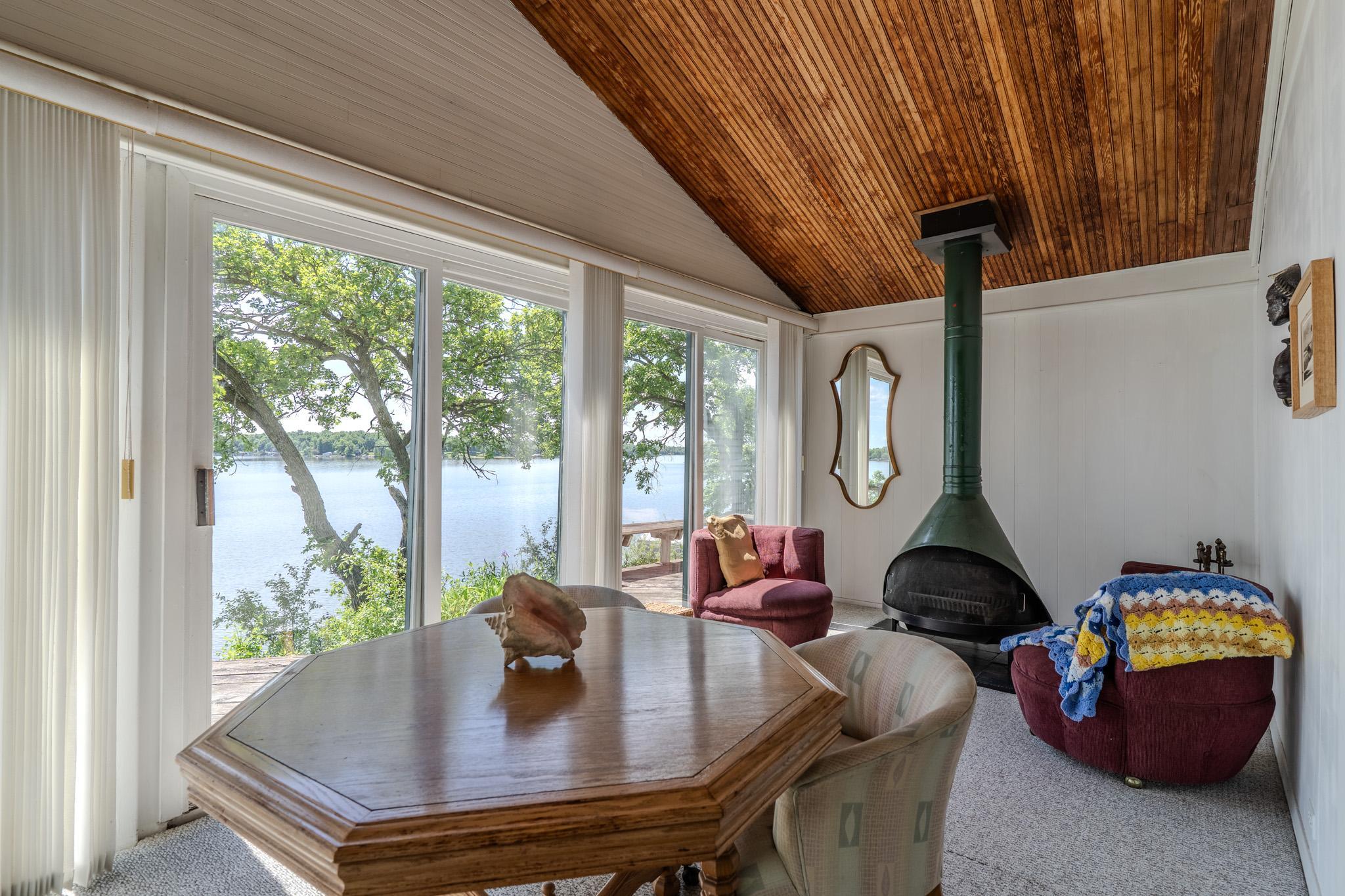 1900 single family home for sale at 15815 Sandy Beach Road SE in Mentor, MN — 1 bed, 2 bath (photo 5 of 49)