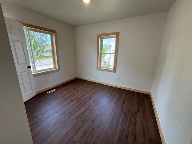 120 Spruce Avenue S, Thief River Falls MN 56701 - Photo 12 of 18