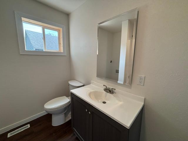 120 Spruce Avenue S, Thief River Falls MN 56701 - Photo 8 of 18