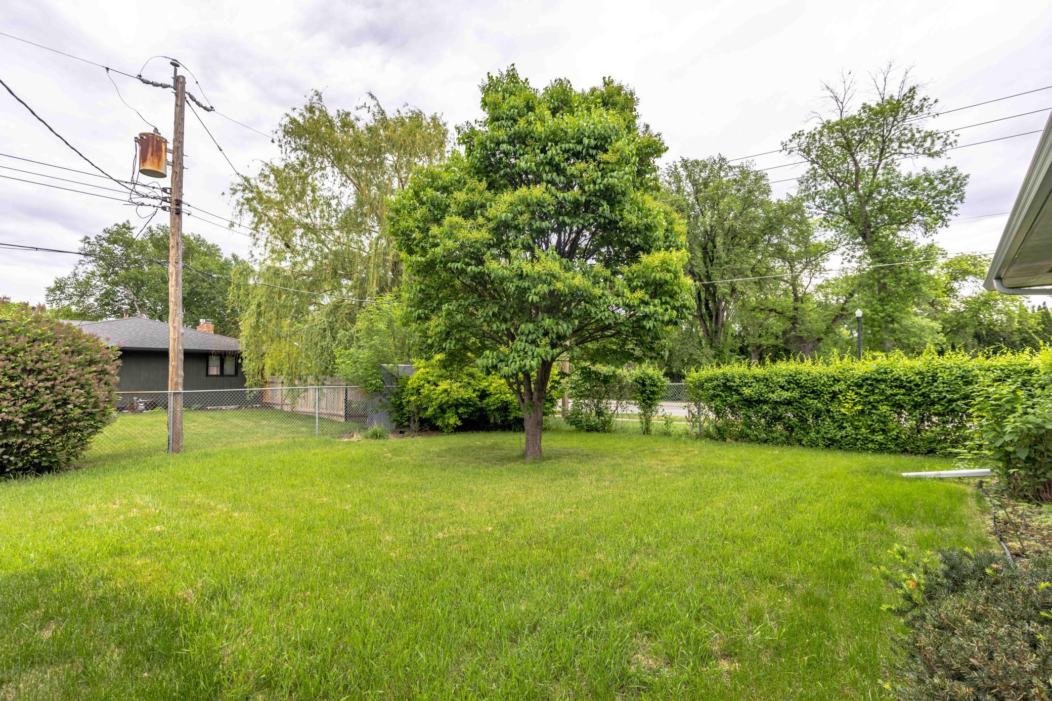 501 23rd Avenue S, Fargo ND 58103 - Photo 15 of 62