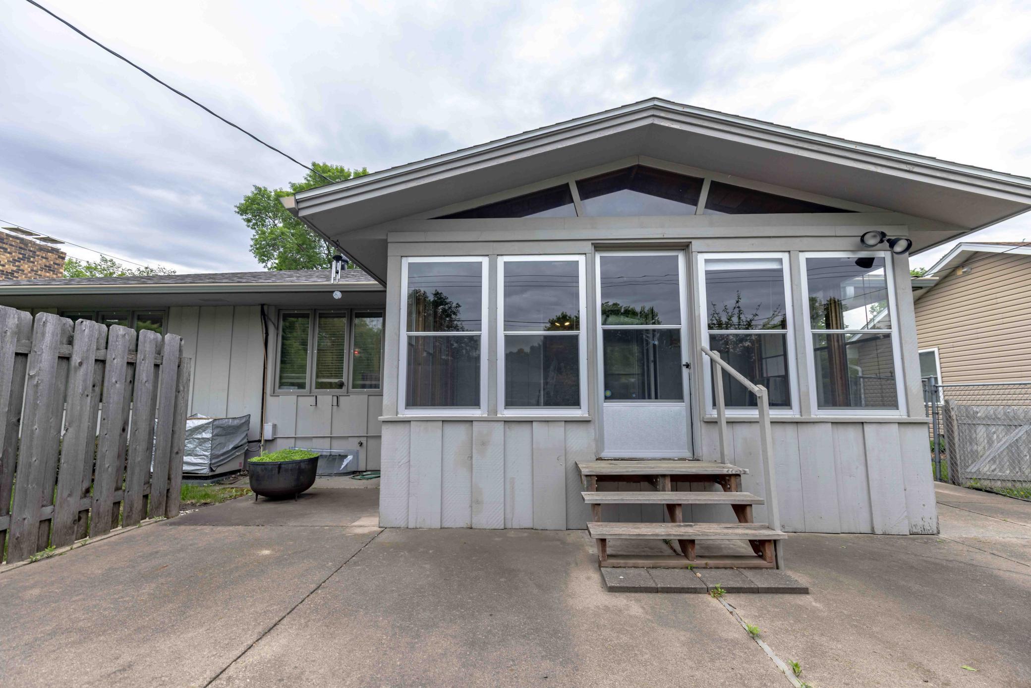 501 23rd Avenue S, Fargo ND 58103 - Photo 8 of 62
