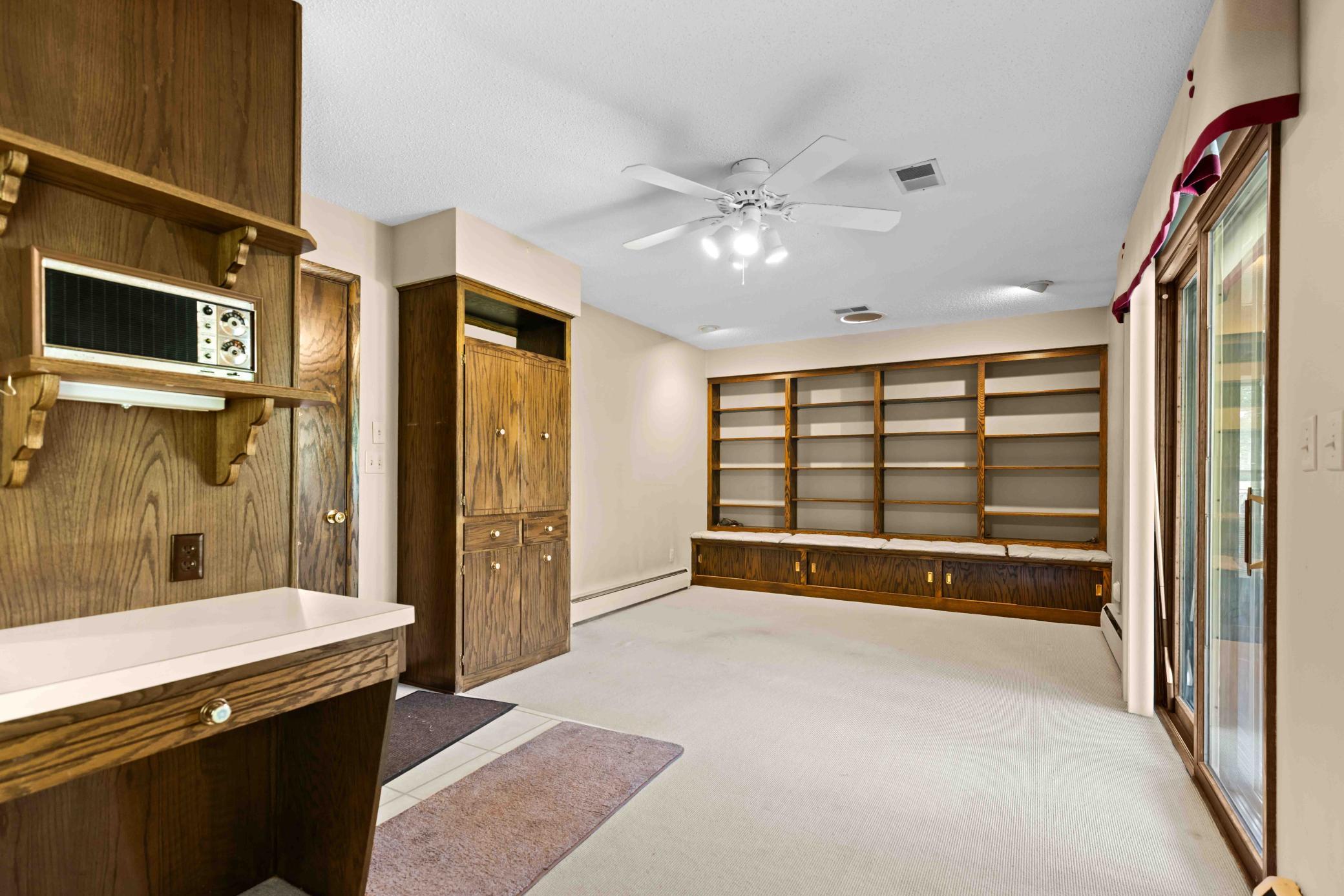 1970 single family home for sale at 501 23rd Avenue S in Fargo, ND — 5 bed, 3 bath (photo 26 of 49)