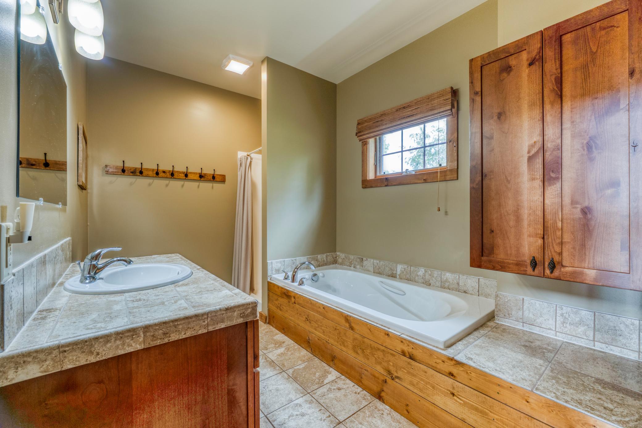 2013 single family home for sale at 18882 N Blackduck Lake Road NE, Unit 3 in Hines, MN — 4 bed, 3 bath (photo 50 of 86)