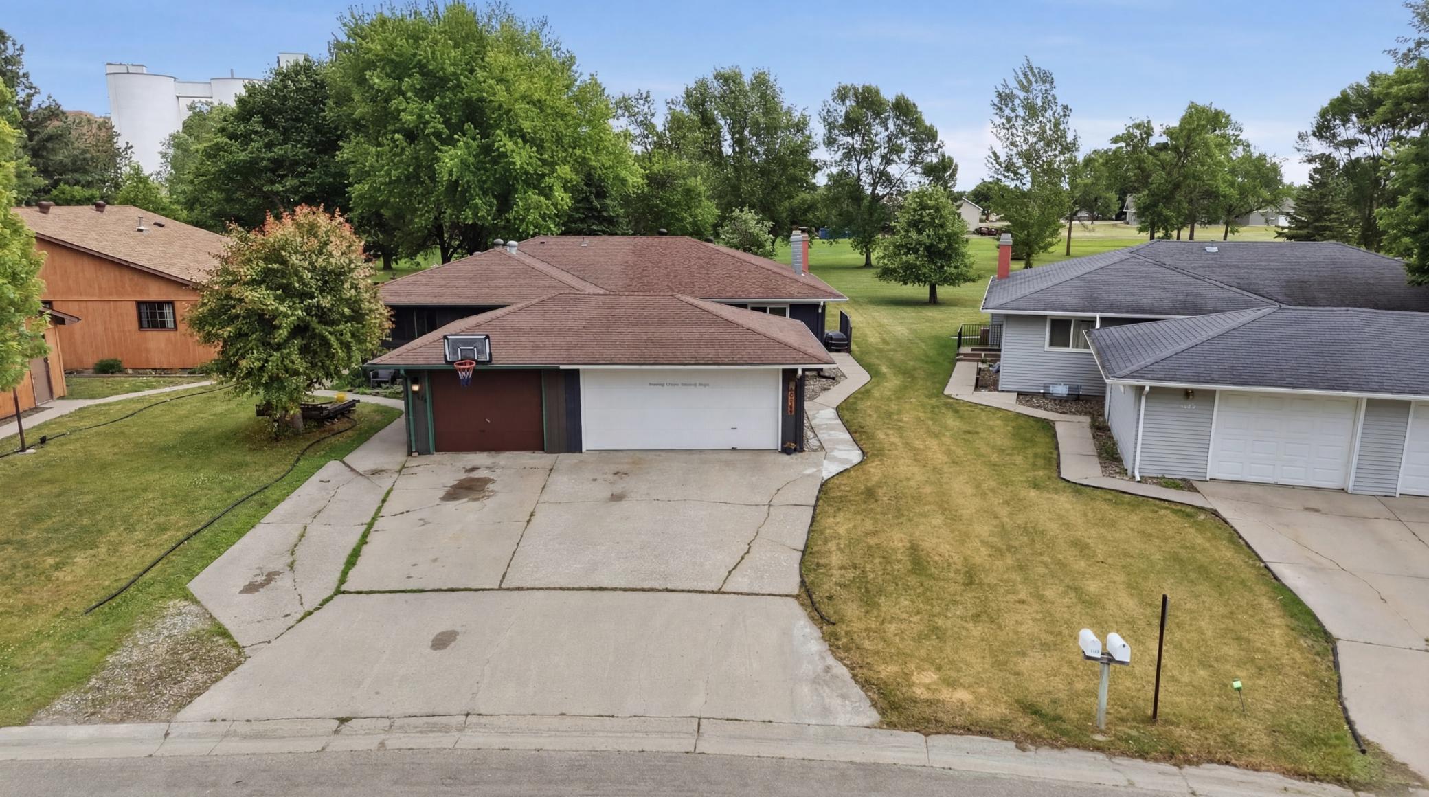 2328 Country Club Parkway, Moorhead MN 56560 - Photo 12 of 27