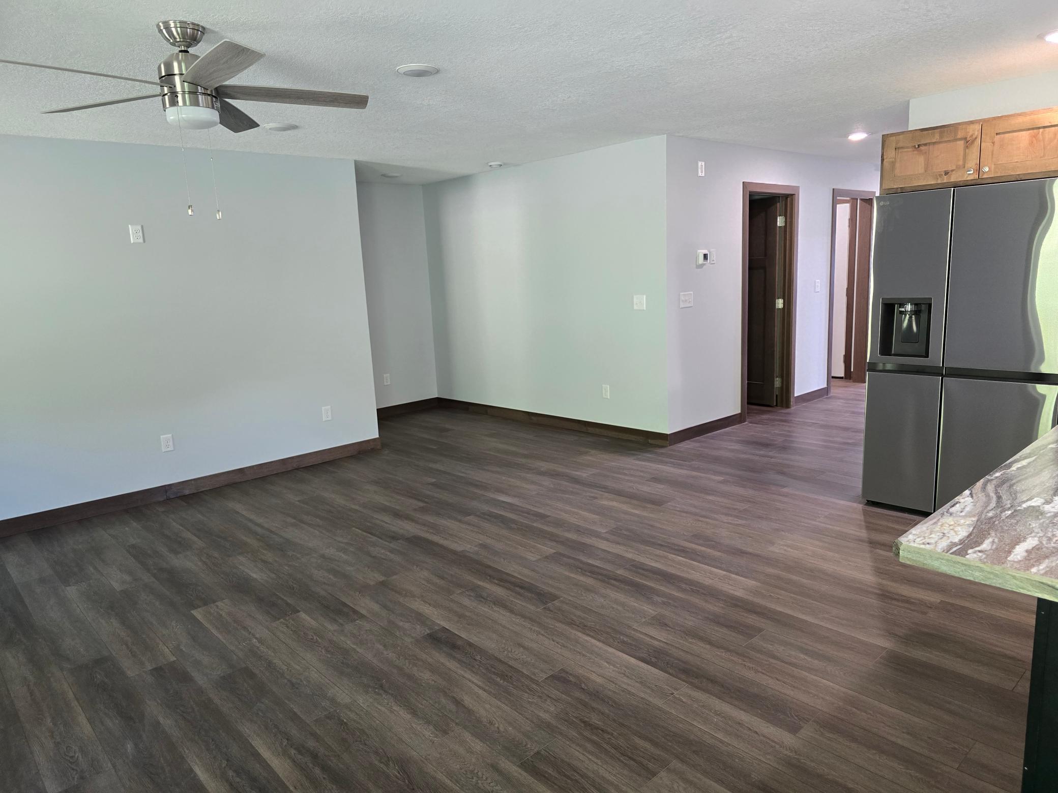 2025 townhouse for sale at 1475 Michigan Avenue in Detroit Lakes, MN — 3 bed, 2 bath (photo 10 of 15)