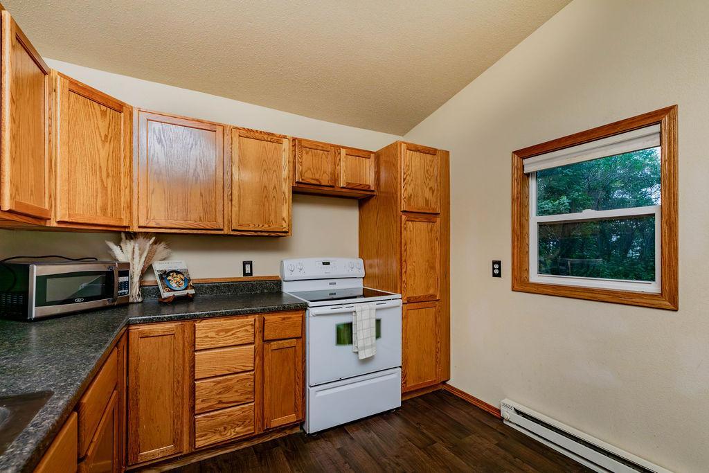 414 2nd Street NW, Barnesville MN 56514 - Photo 14 of 28