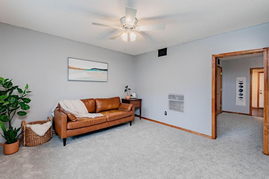 414 2nd Street NW, Barnesville MN 56514 - Photo 5 of 28