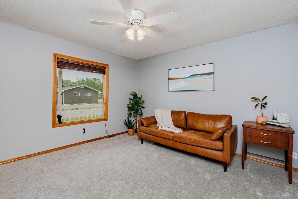 414 2nd Street NW, Barnesville MN 56514 - Photo 6 of 28