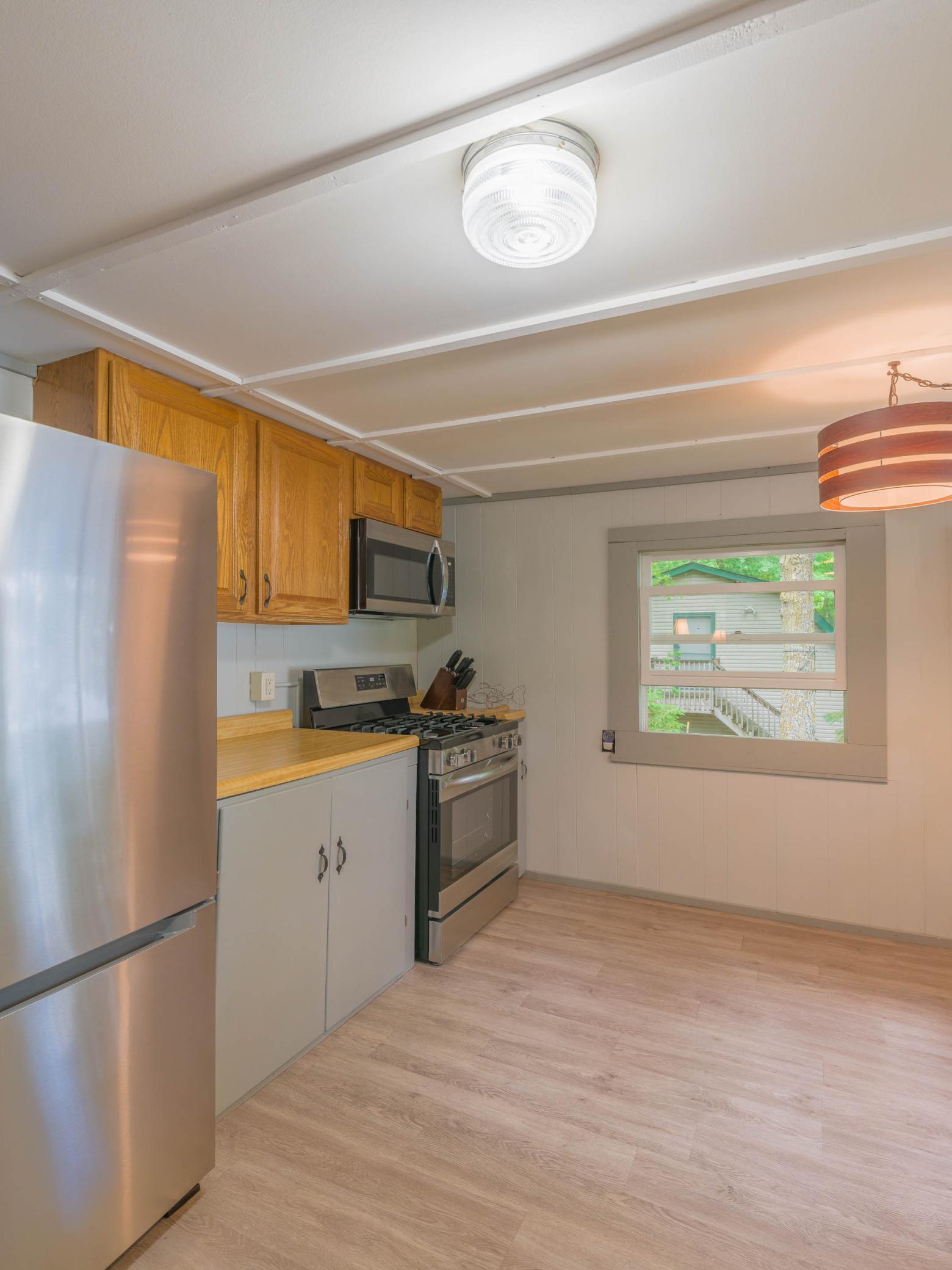 1960 single family home for sale at 29744 Partridge Avenue in Aitkin, MN — 2 bed, 1 bath (photo 12 of 18)