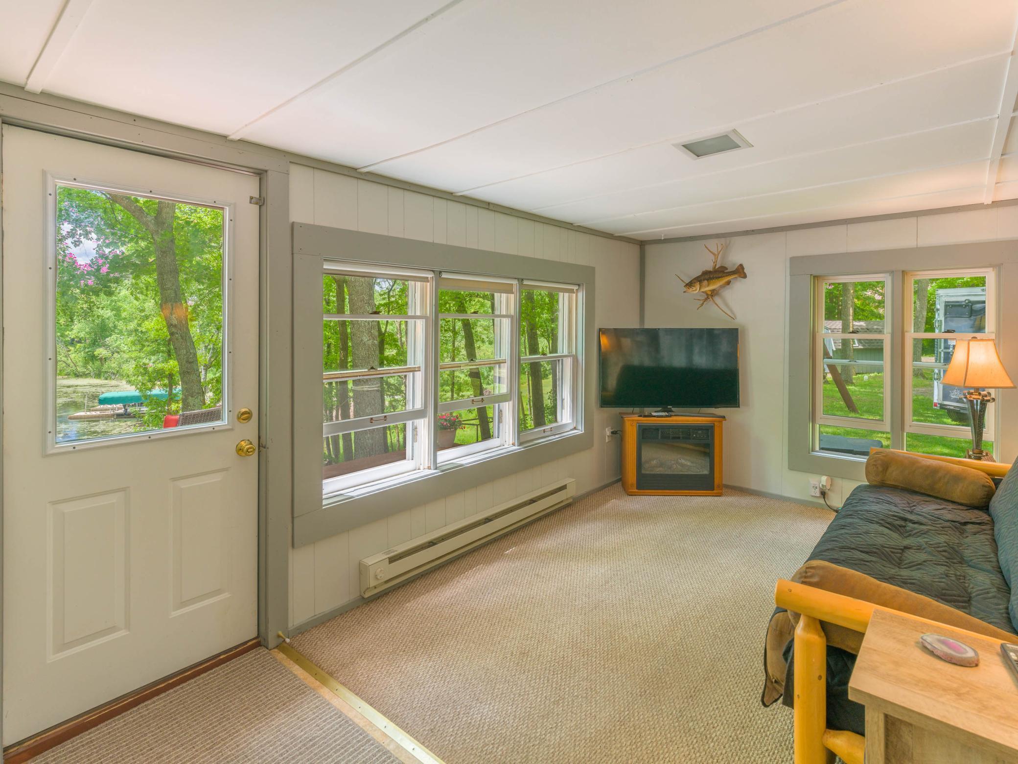 1960 single family home for sale at 29744 Partridge Avenue in Aitkin, MN — 2 bed, 1 bath (photo 6 of 18)