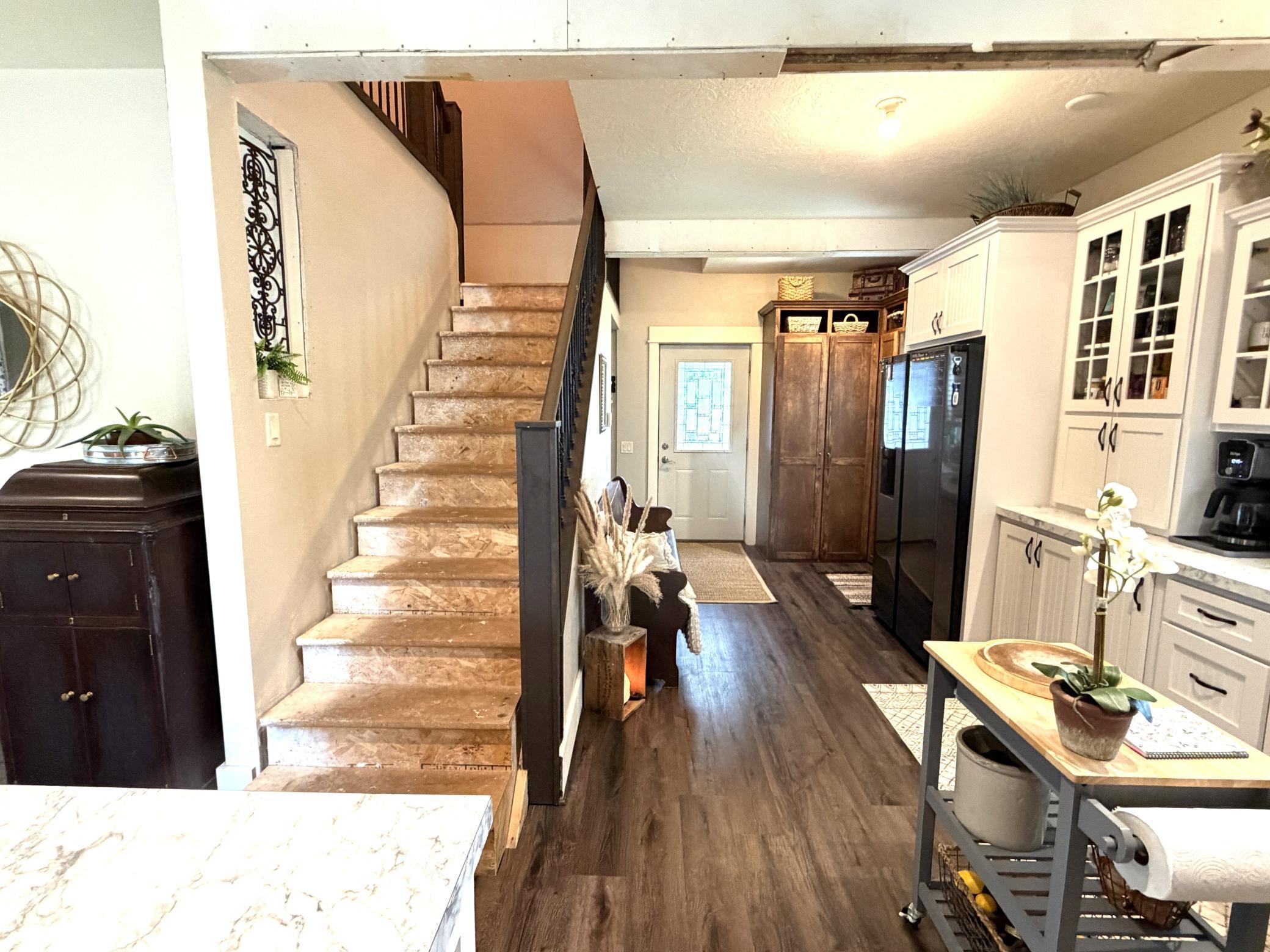 1920 single family home for sale at 420 2nd Avenue S in Erskine, MN — 3 bed, 2 bath (photo 11 of 62)