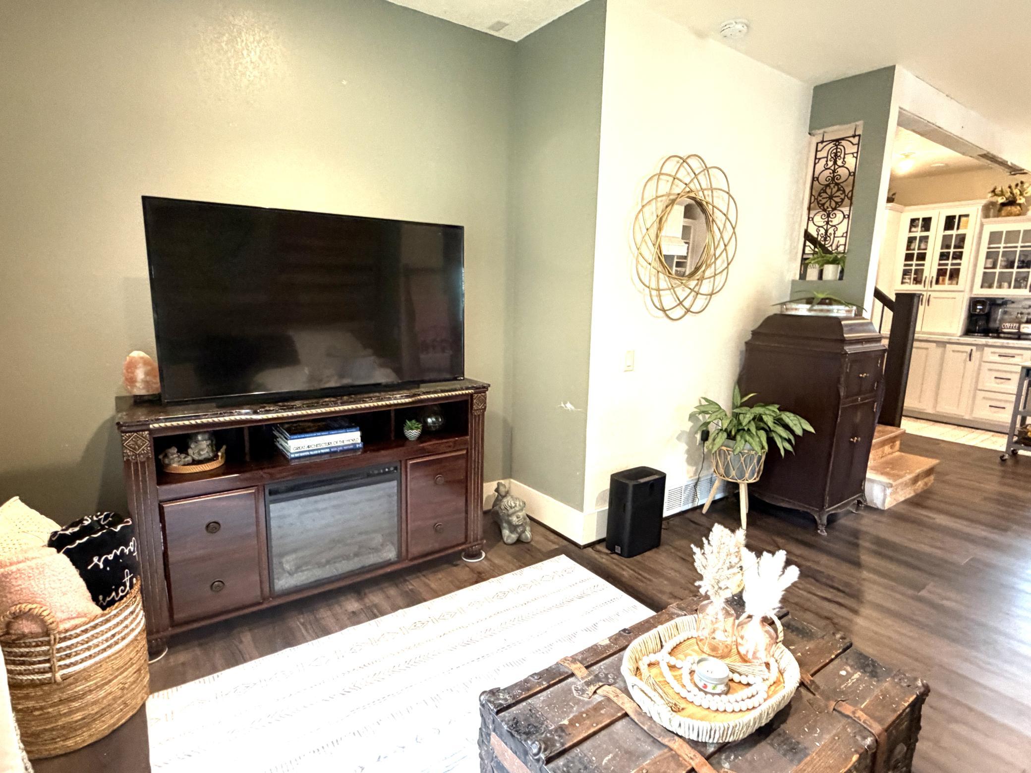 1920 single family home for sale at 420 2nd Avenue S in Erskine, MN — 3 bed, 2 bath (photo 25 of 62)