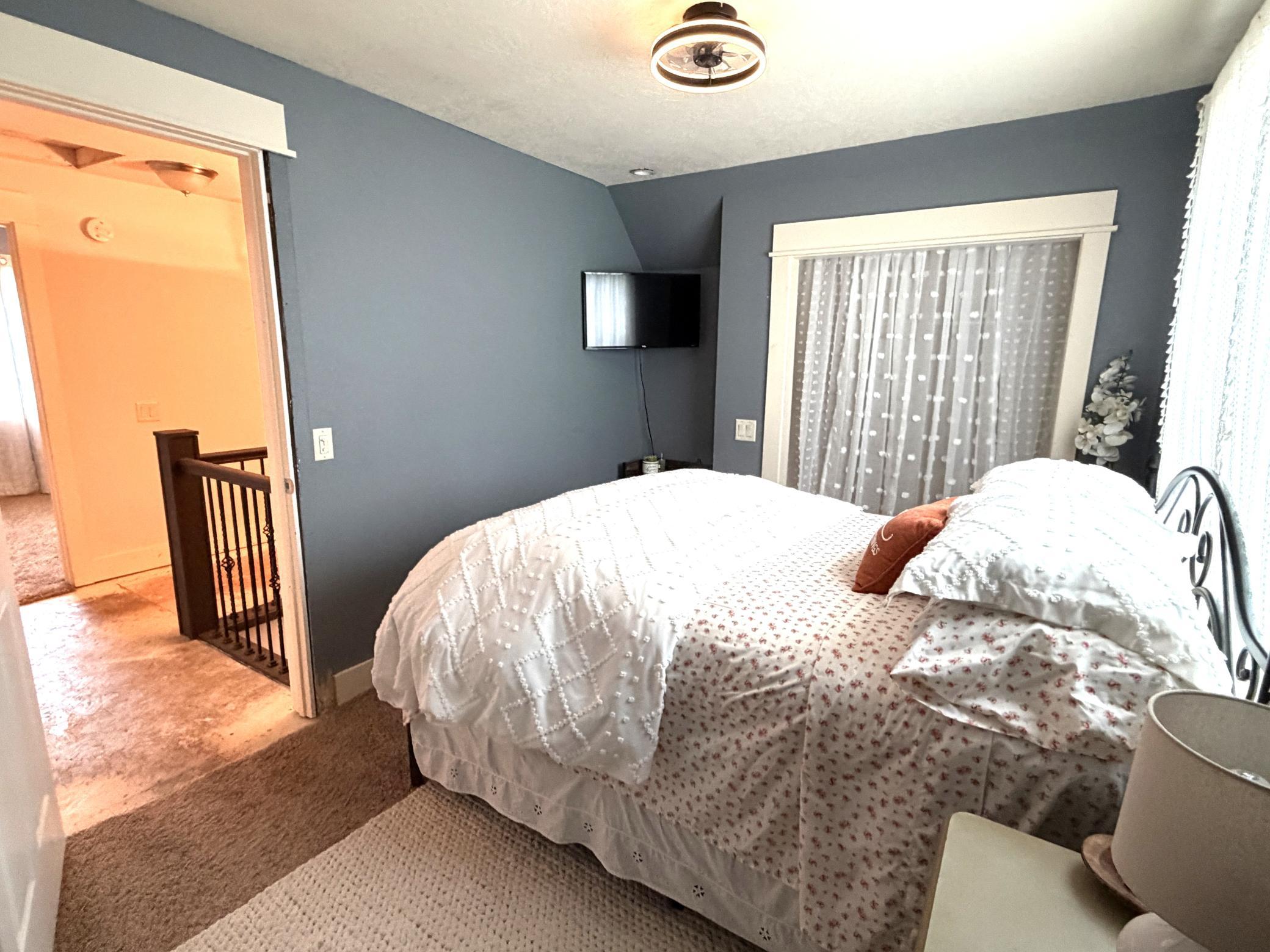 1920 single family home for sale at 420 2nd Avenue S in Erskine, MN — 3 bed, 2 bath (photo 37 of 62)
