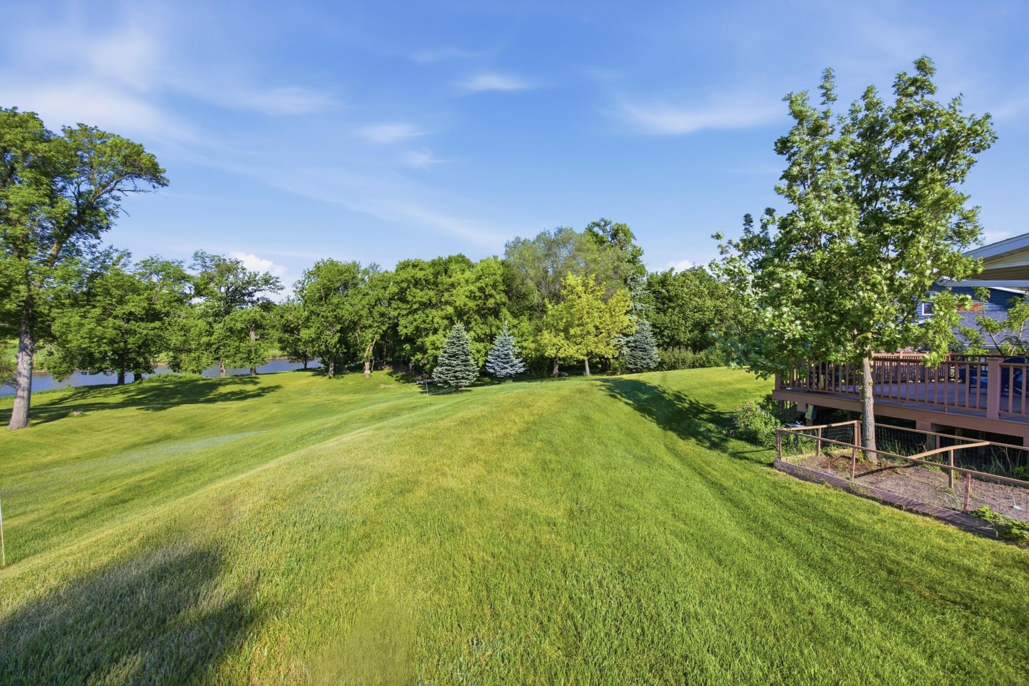 1323 S River Drive, Moorhead MN 56560 - Photo 47 of 58