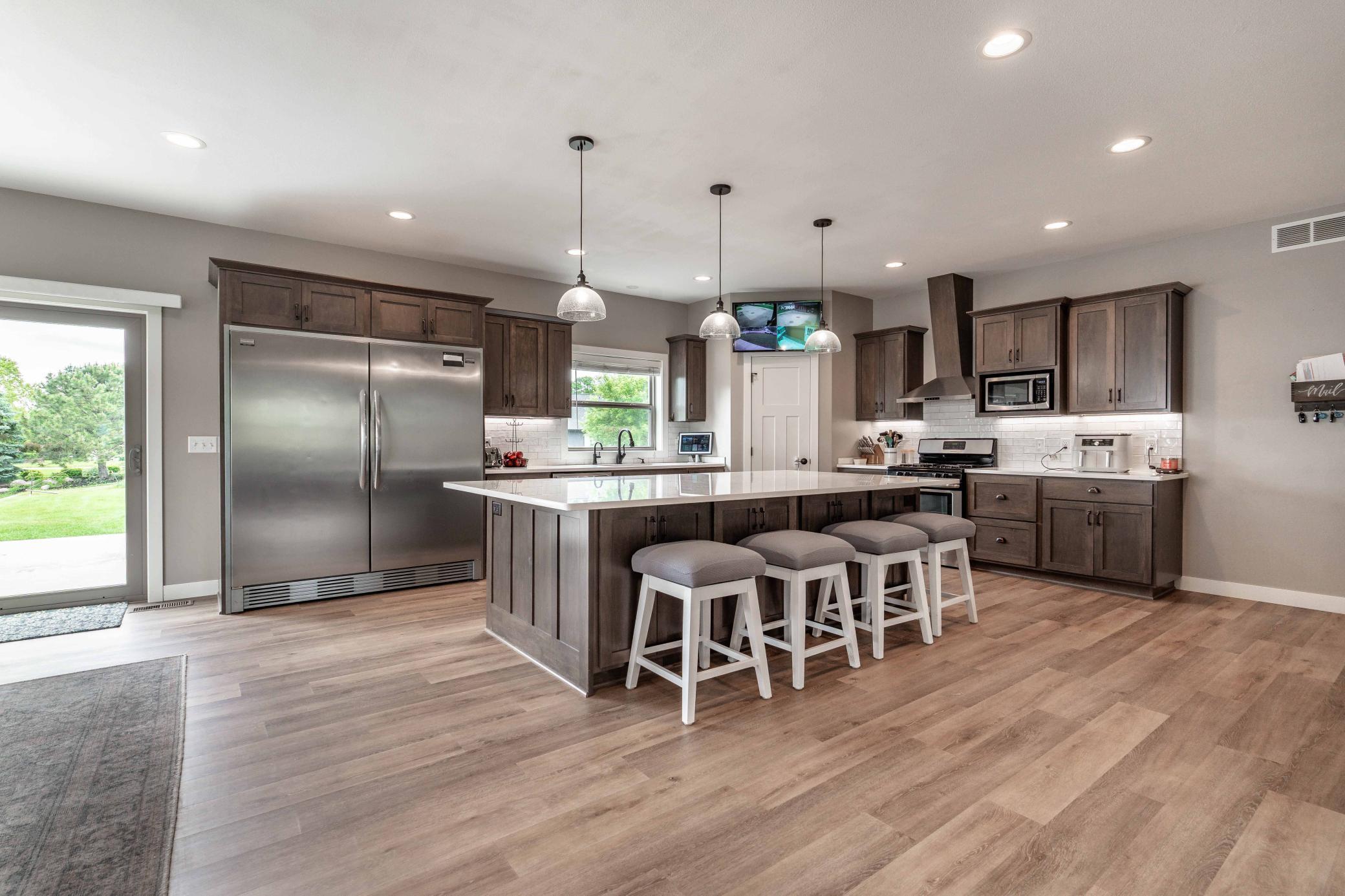 2015 single family home for sale at 1506 Viking Court in Fergus Falls, MN — 5 bed, 4 bath (photo 24 of 80)