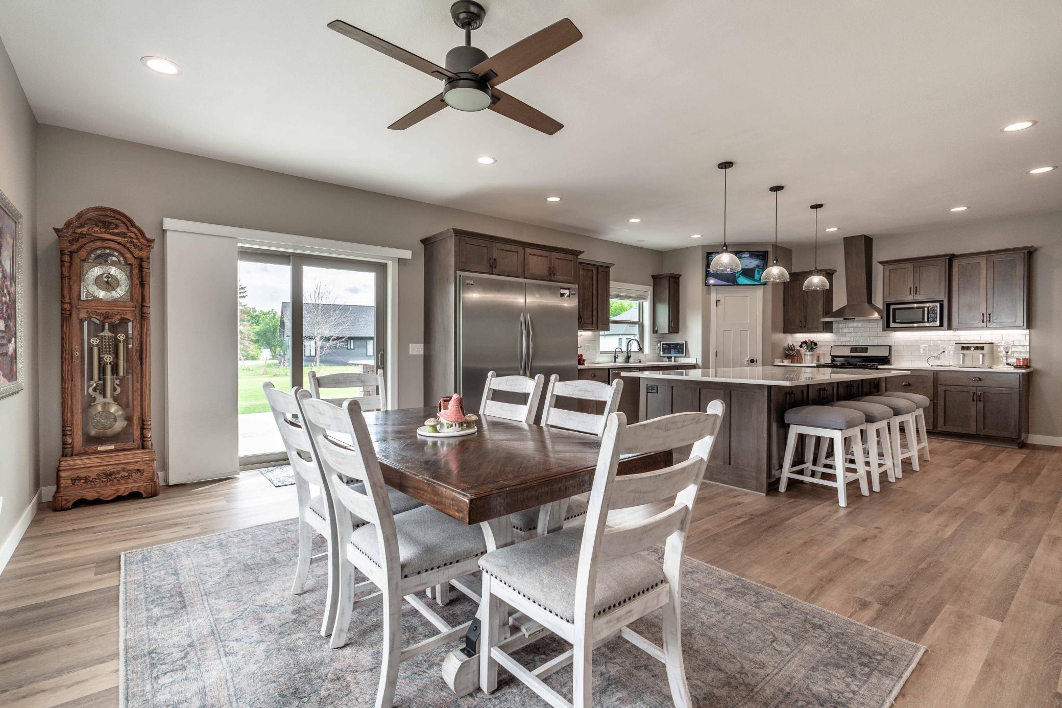 2015 single family home for sale at 1506 Viking Court in Fergus Falls, MN — 5 bed, 4 bath (photo 31 of 80)