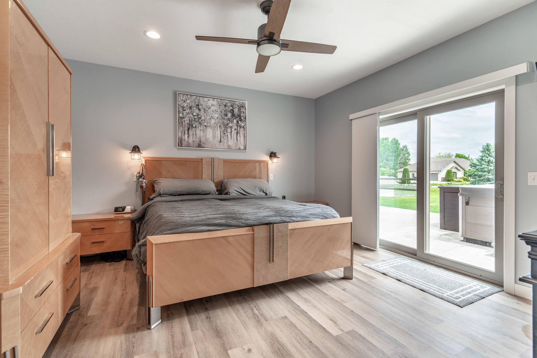 2015 single family home for sale at 1506 Viking Court in Fergus Falls, MN — 5 bed, 4 bath (photo 37 of 80)