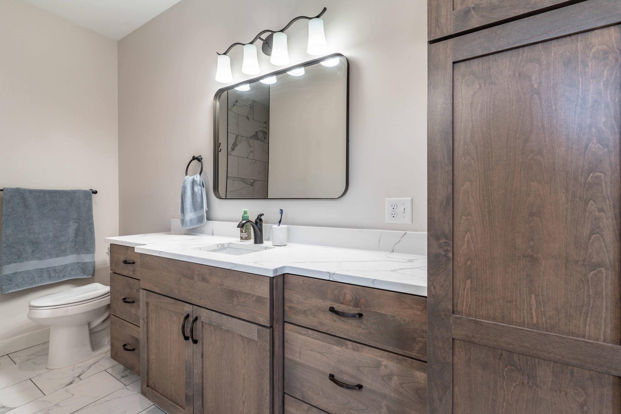 2015 single family home for sale at 1506 Viking Court in Fergus Falls, MN — 5 bed, 4 bath (photo 42 of 80)