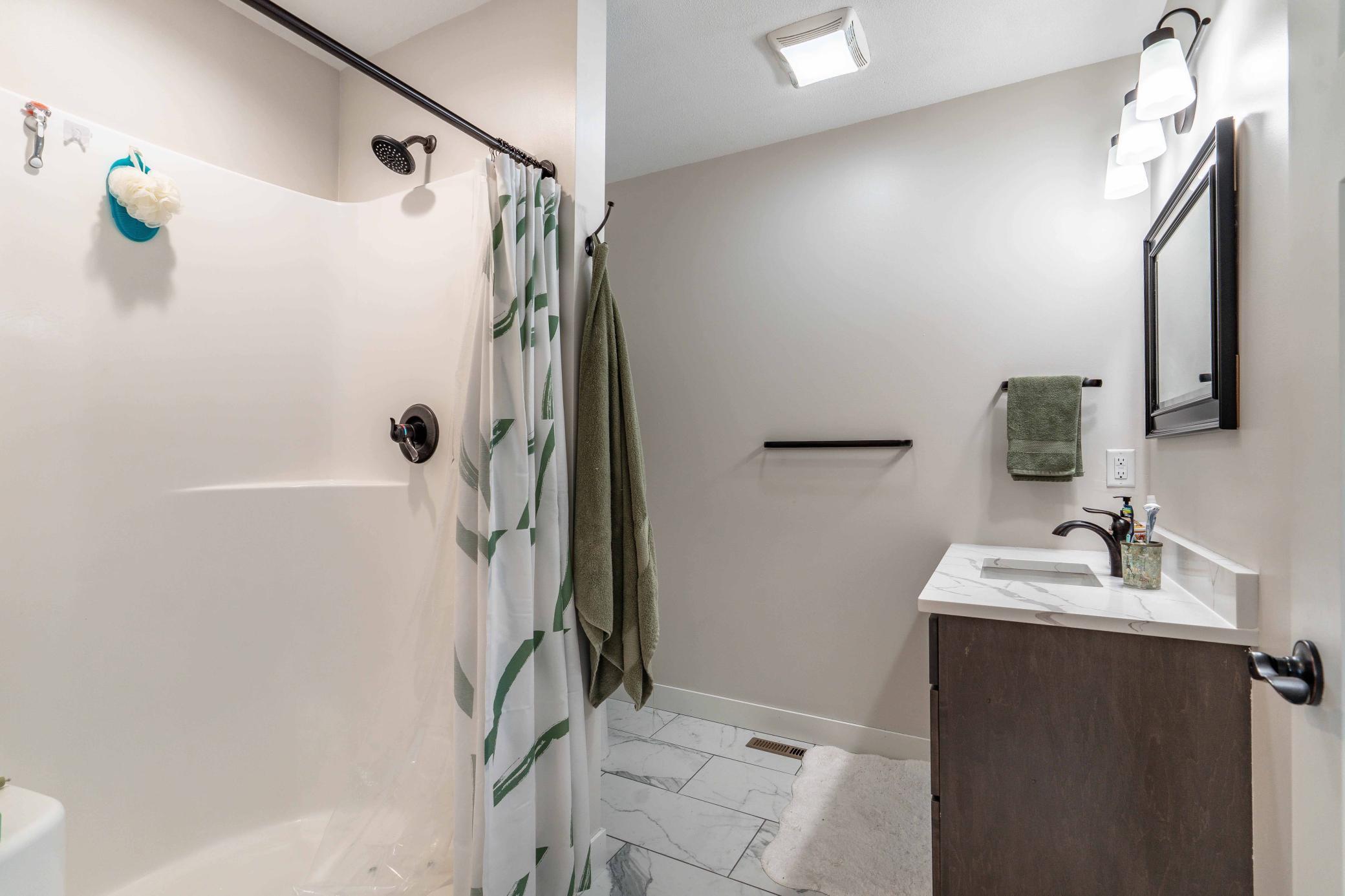 2015 single family home for sale at 1506 Viking Court in Fergus Falls, MN — 5 bed, 4 bath (photo 57 of 80)