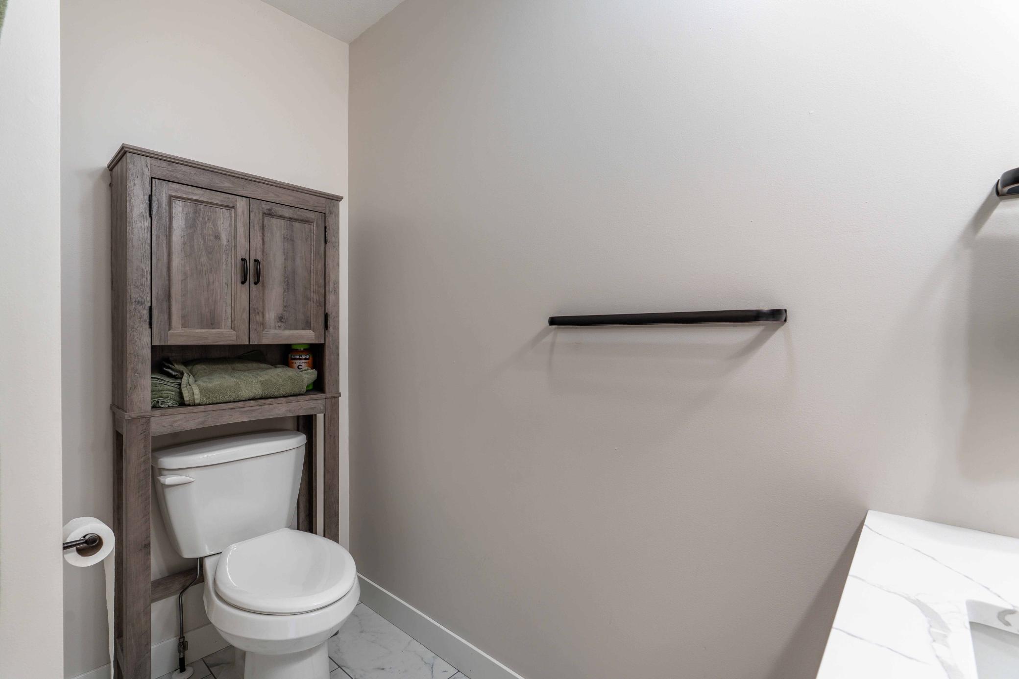 2015 single family home for sale at 1506 Viking Court in Fergus Falls, MN — 5 bed, 4 bath (photo 58 of 80)