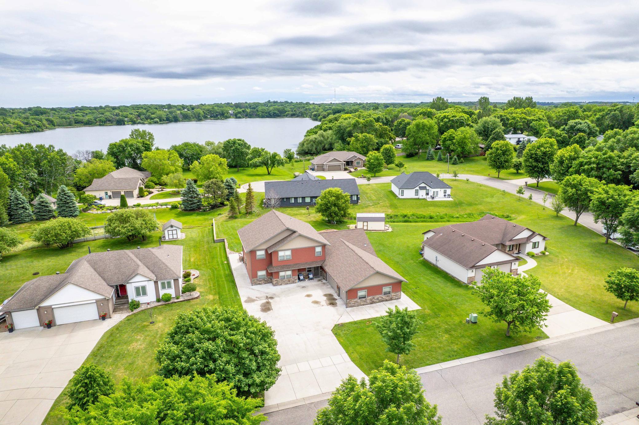 2015 single family home for sale at 1506 Viking Court in Fergus Falls, MN — 5 bed, 4 bath (photo 79 of 80)