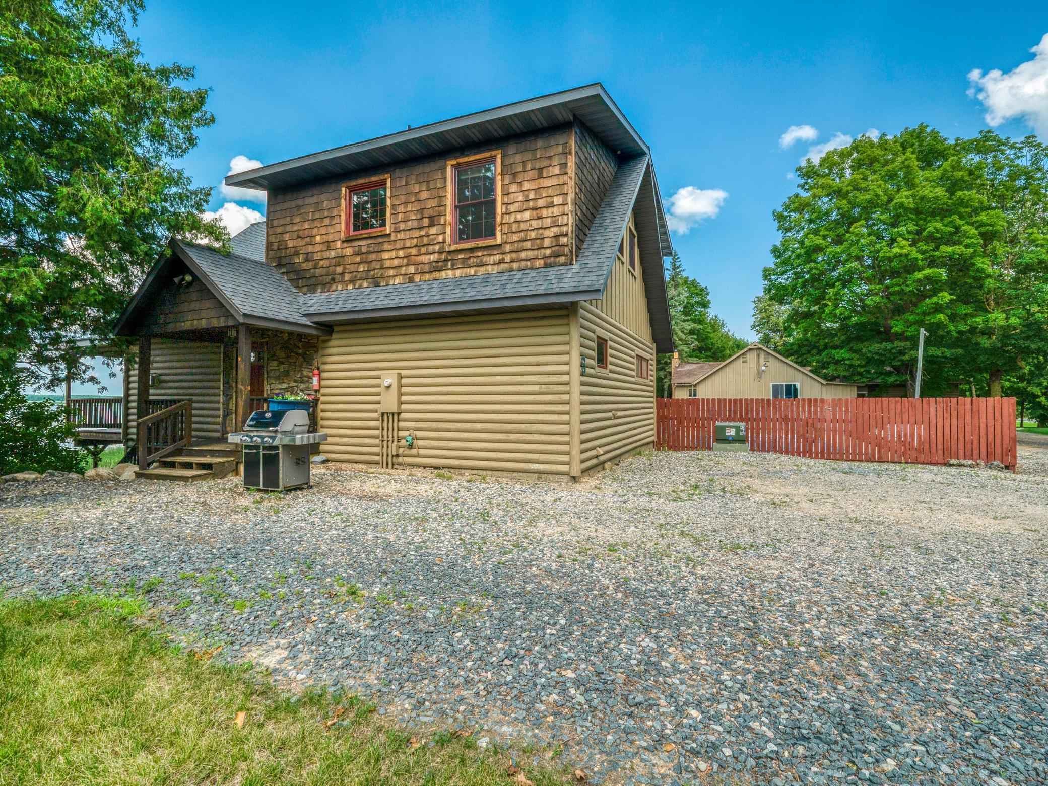 2012 single family home for sale at 18882 N Blackduck Lake Road NE, Unit 5 in Hines, MN — 6 bed, 3 bath (photo 13 of 94)