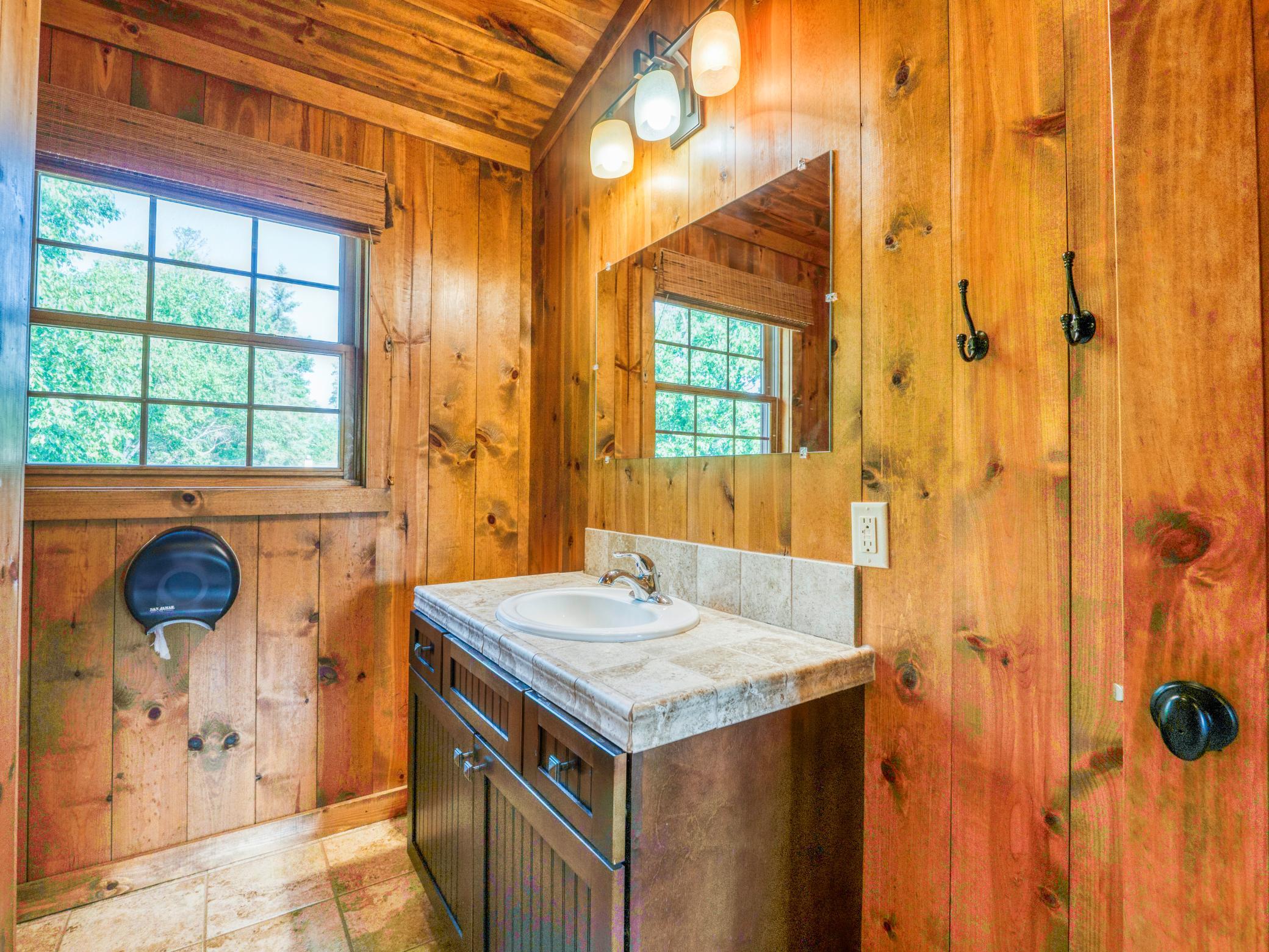 2012 single family home for sale at 18882 N Blackduck Lake Road NE, Unit 5 in Hines, MN — 6 bed, 3 bath (photo 36 of 94)