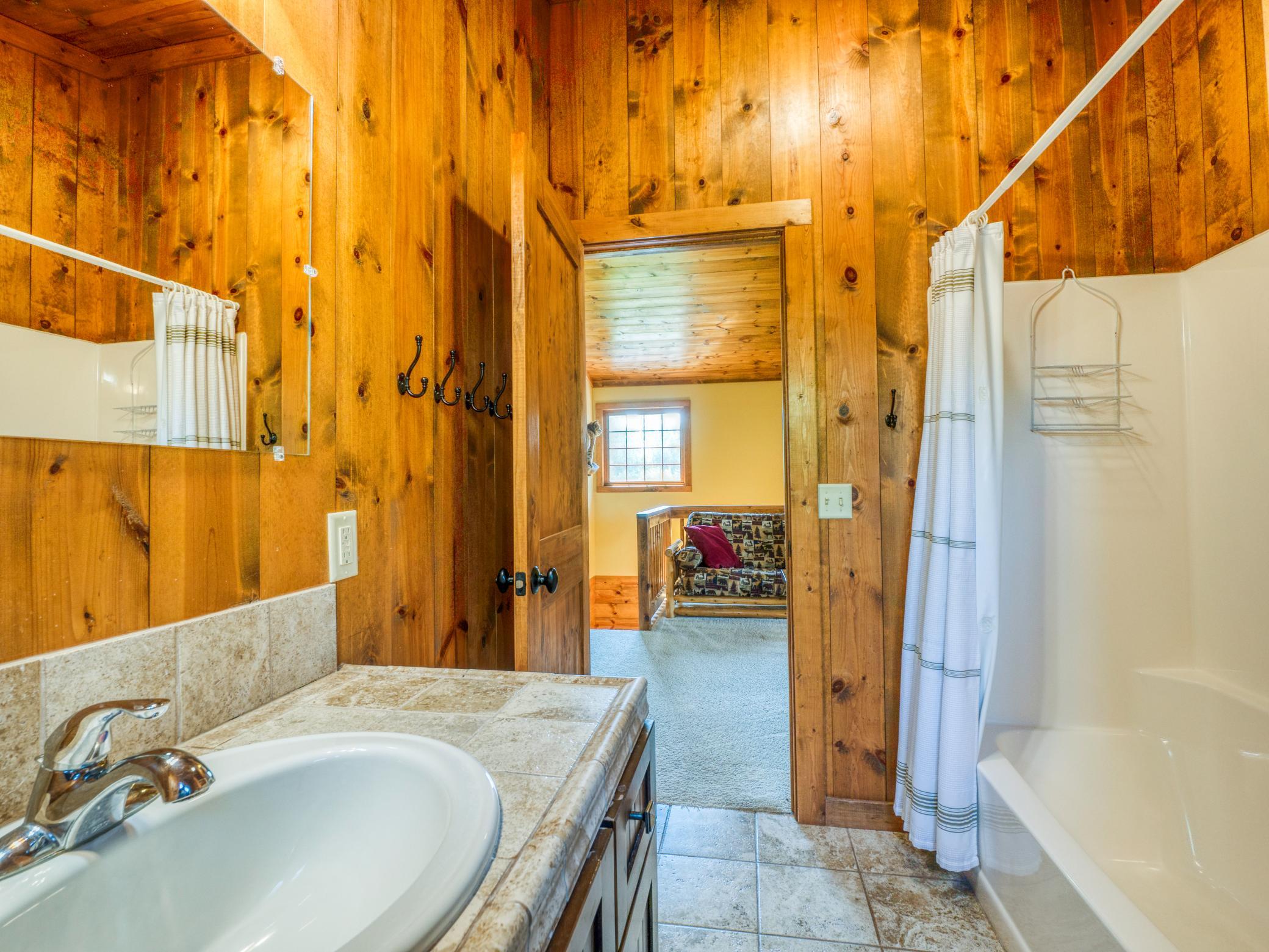 2012 single family home for sale at 18882 N Blackduck Lake Road NE, Unit 5 in Hines, MN — 6 bed, 3 bath (photo 38 of 94)