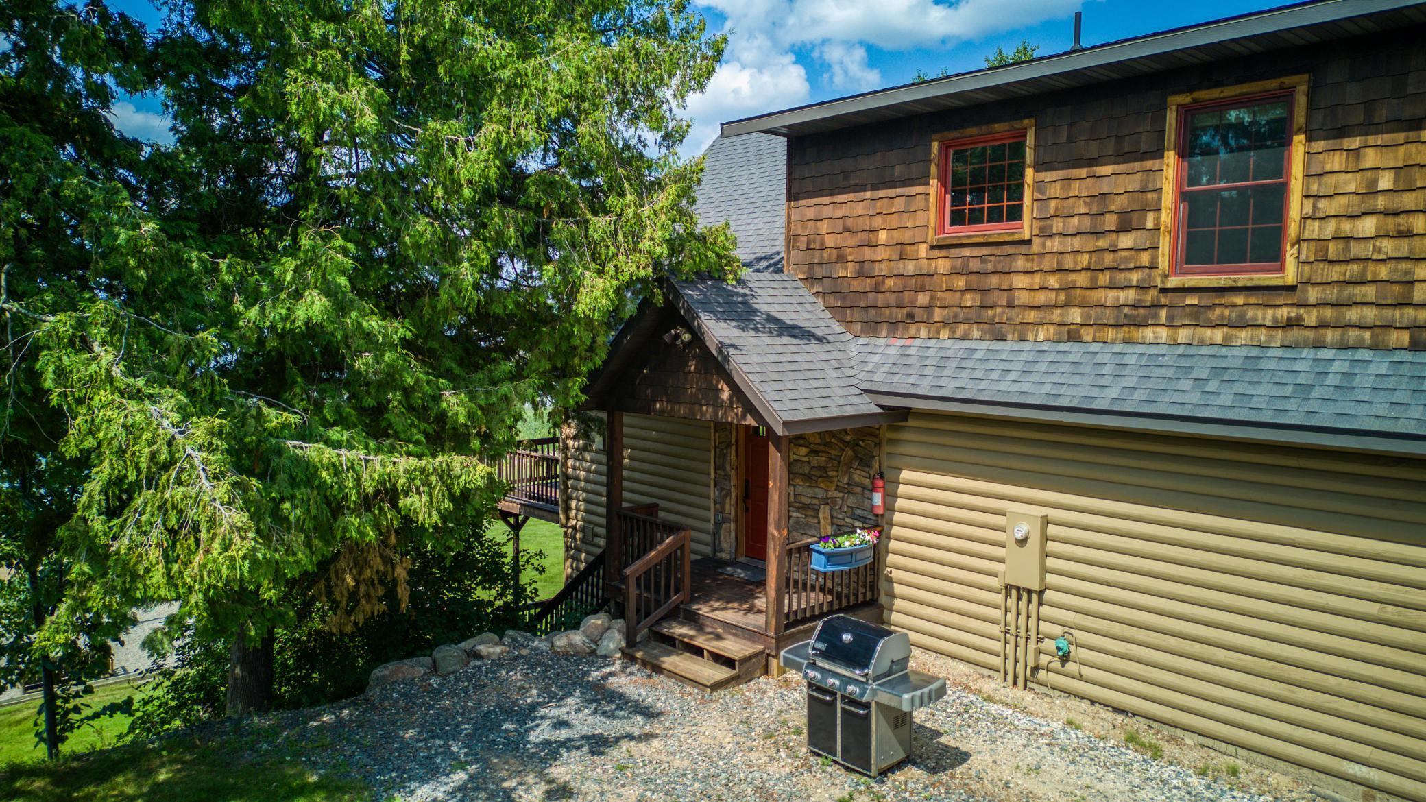 2012 single family home for sale at 18882 N Blackduck Lake Road NE, Unit 5 in Hines, MN — 6 bed, 3 bath (photo 6 of 94)
