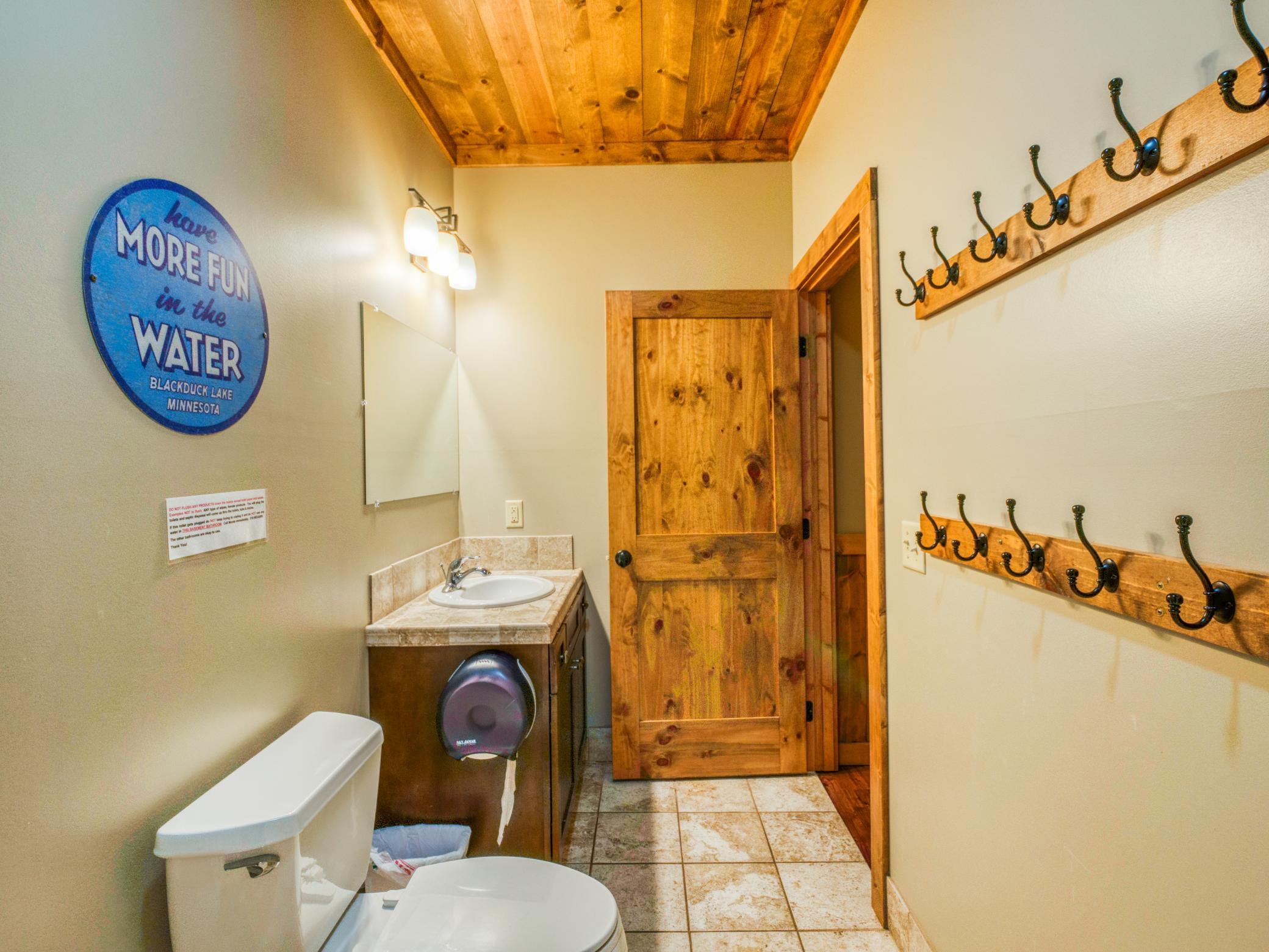 2012 single family home for sale at 18882 N Blackduck Lake Road NE, Unit 5 in Hines, MN — 6 bed, 3 bath (photo 53 of 94)