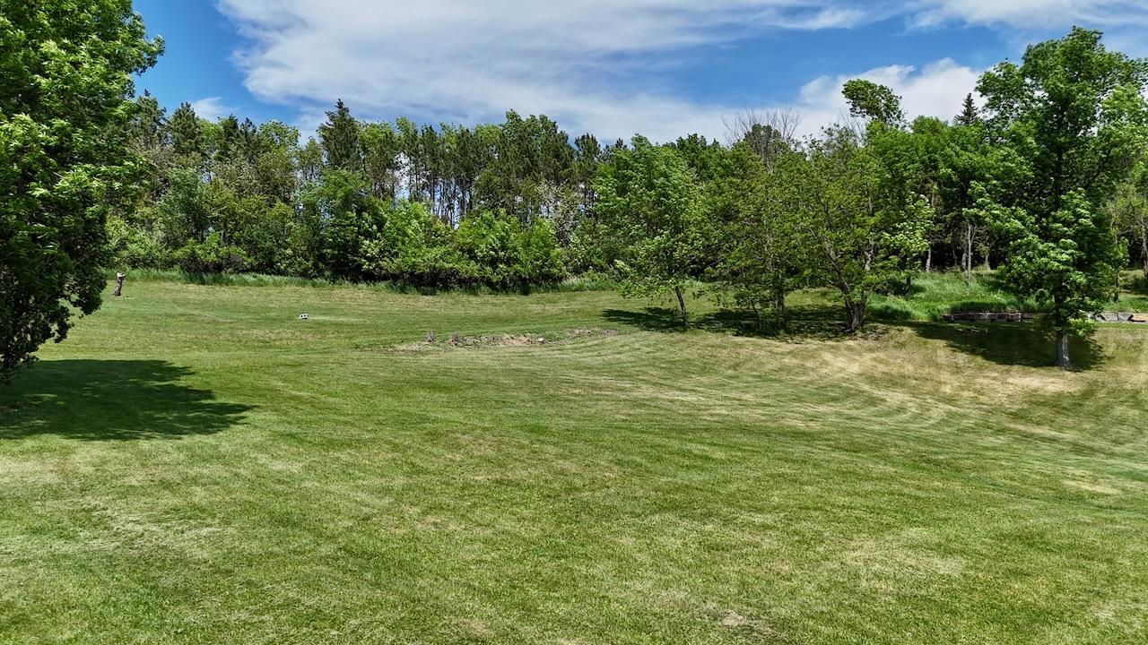 1986 single family home for sale at 44662 County Highway 31 in Pelican Rapids, MN — 4 bed, 3 bath (photo 101 of 117)