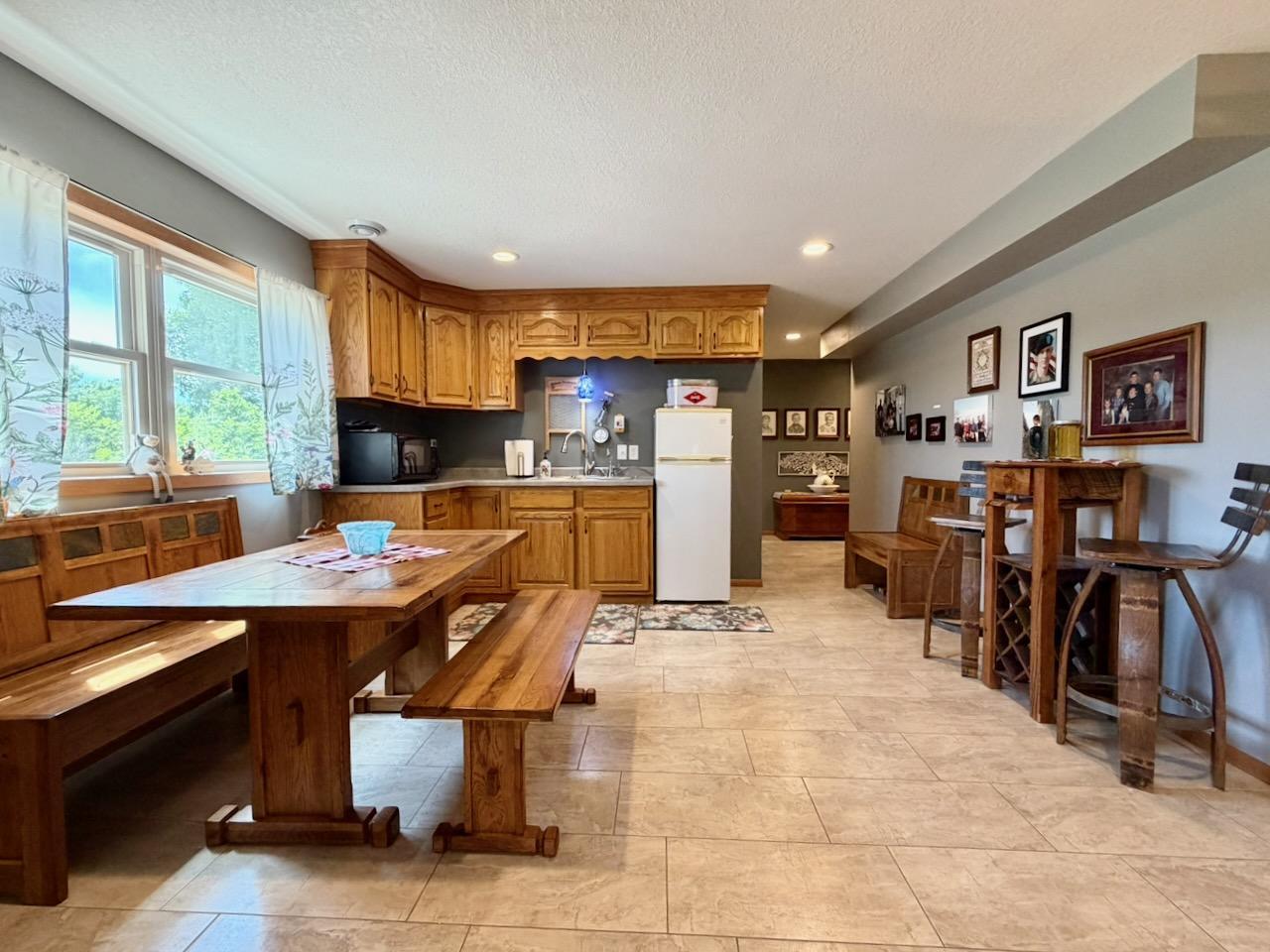 1986 single family home for sale at 44662 County Highway 31 in Pelican Rapids, MN — 4 bed, 3 bath (photo 40 of 117)
