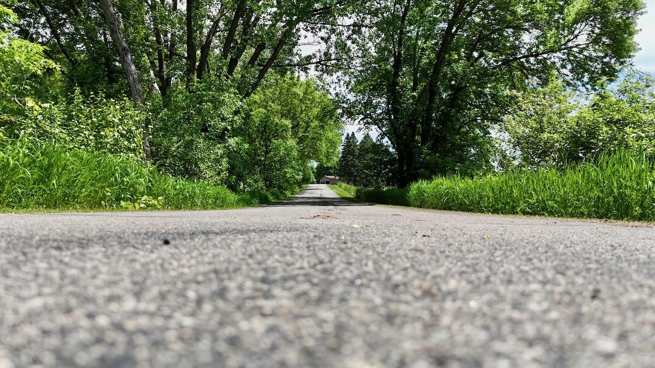 1986 single family home for sale at 44662 County Highway 31 in Pelican Rapids, MN — 4 bed, 3 bath (photo 5 of 117)