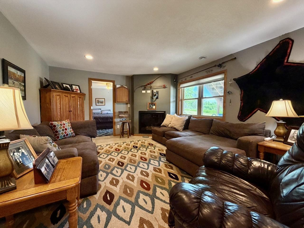 1986 single family home for sale at 44662 County Highway 31 in Pelican Rapids, MN — 4 bed, 3 bath (photo 44 of 117)