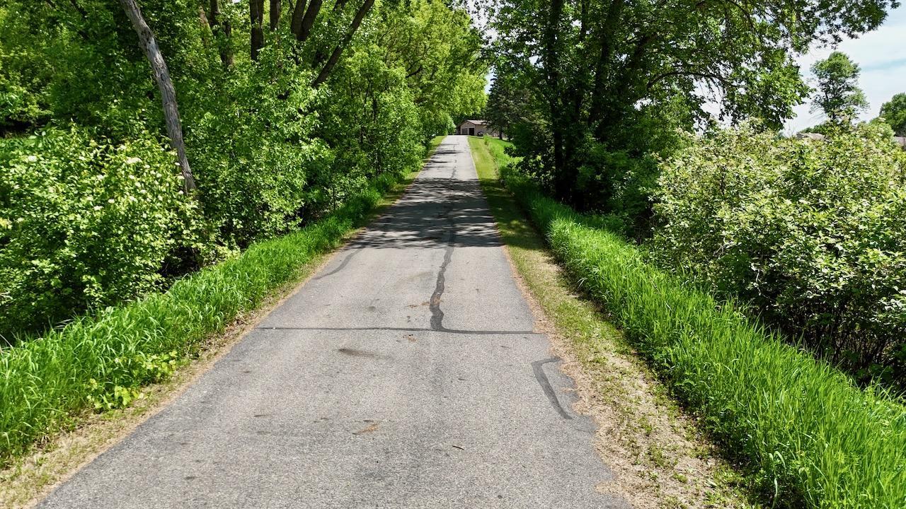 1986 single family home for sale at 44662 County Highway 31 in Pelican Rapids, MN — 4 bed, 3 bath (photo 6 of 117)