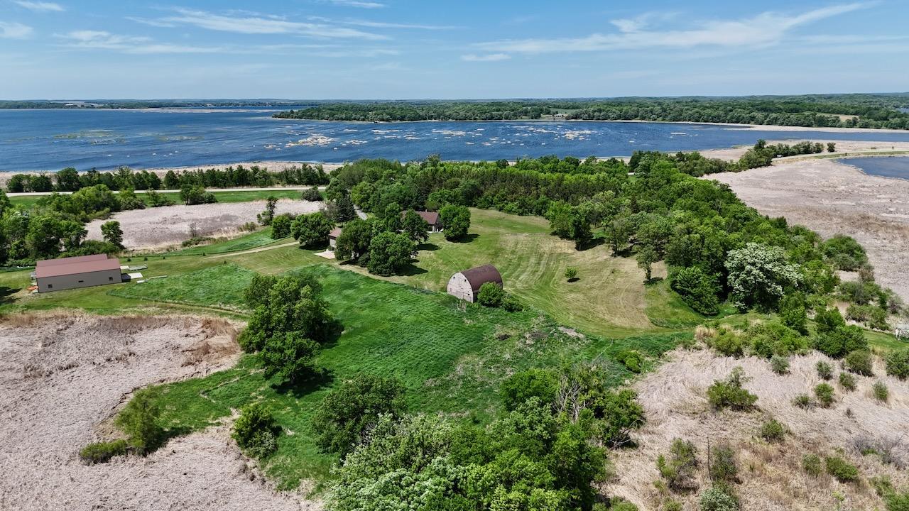 1986 single family home for sale at 44662 County Highway 31 in Pelican Rapids, MN — 4 bed, 3 bath (photo 79 of 117)
