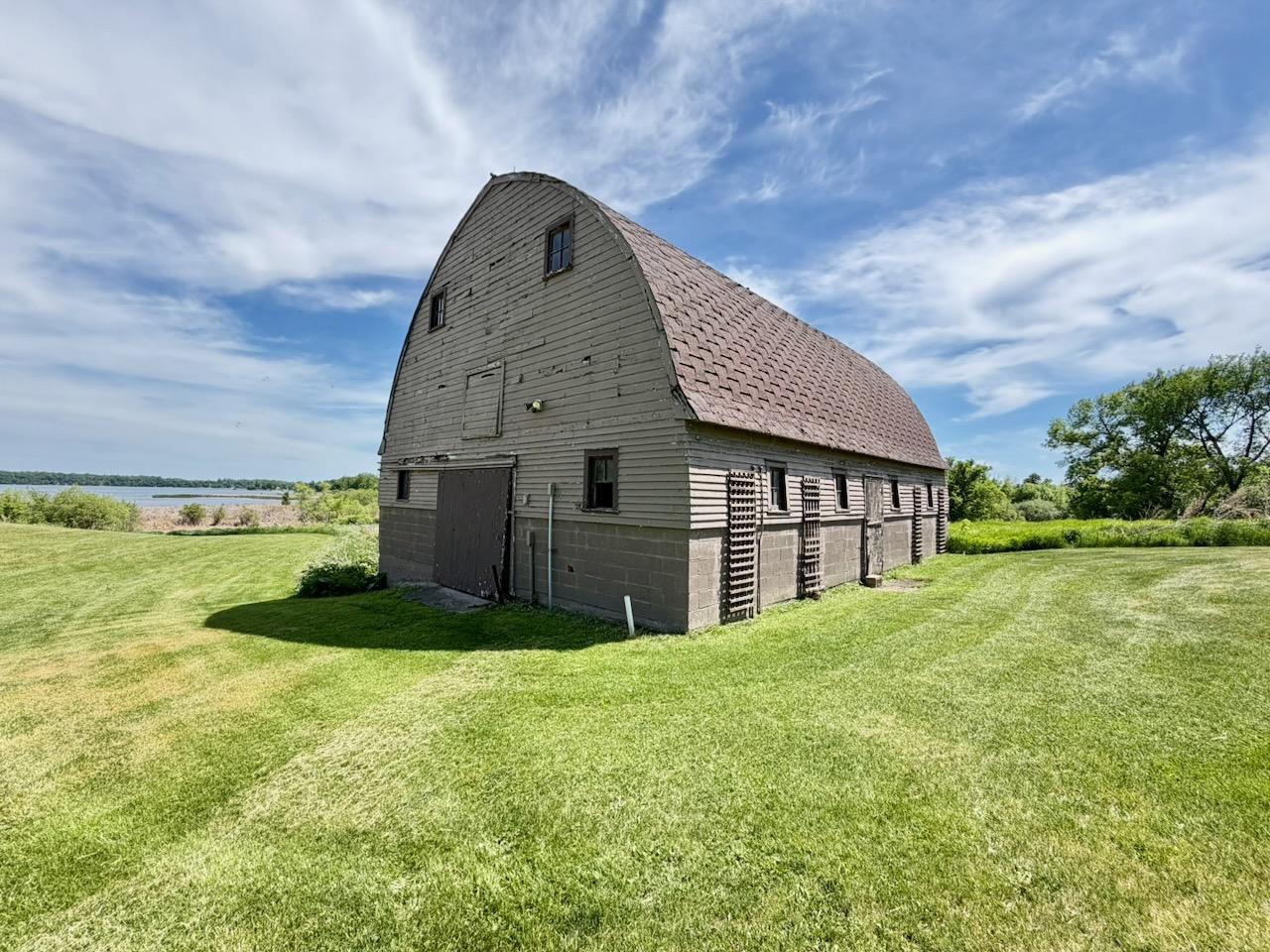 1986 single family home for sale at 44662 County Highway 31 in Pelican Rapids, MN — 4 bed, 3 bath (photo 80 of 117)