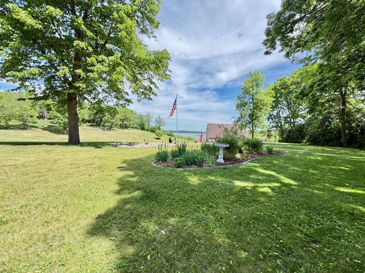 1986 single family home for sale at 44662 County Highway 31 in Pelican Rapids, MN — 4 bed, 3 bath (photo 86 of 117)