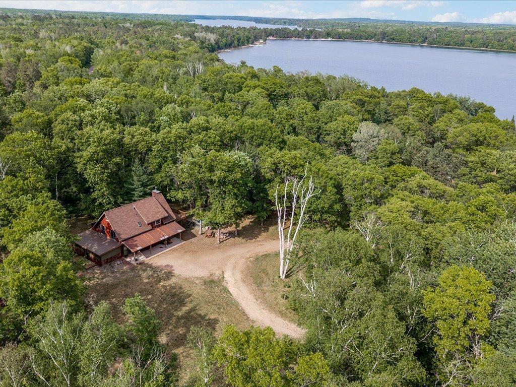 1997 single family home for sale at 42737 Blue Lane W in Emily, MN — 5 bed, 3 bath (photo 11 of 49)