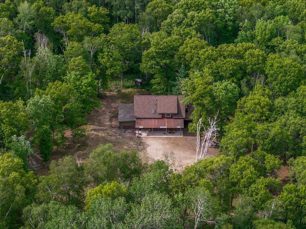 1997 single family home for sale at 42737 Blue Lane W in Emily, MN — 5 bed, 3 bath (photo 14 of 49)