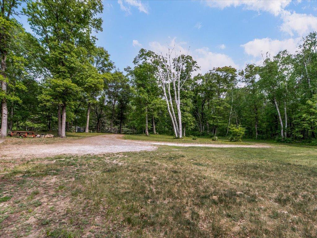 1997 single family home for sale at 42737 Blue Lane W in Emily, MN — 5 bed, 3 bath (photo 20 of 49)