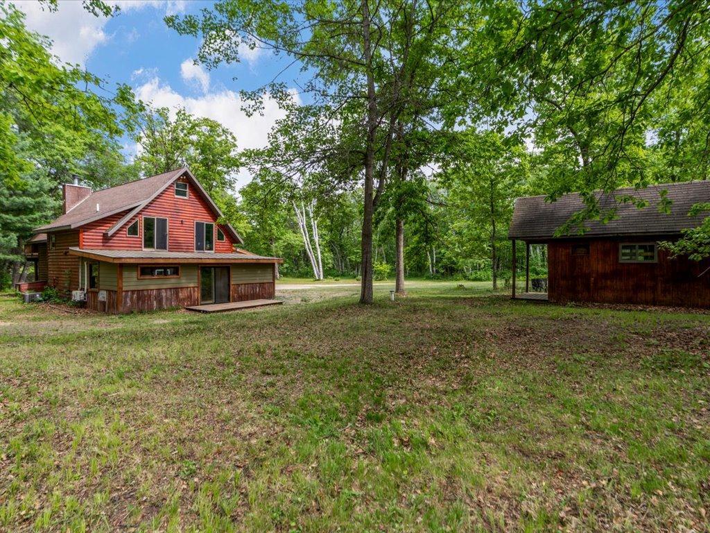 1997 single family home for sale at 42737 Blue Lane W in Emily, MN — 5 bed, 3 bath (photo 25 of 49)