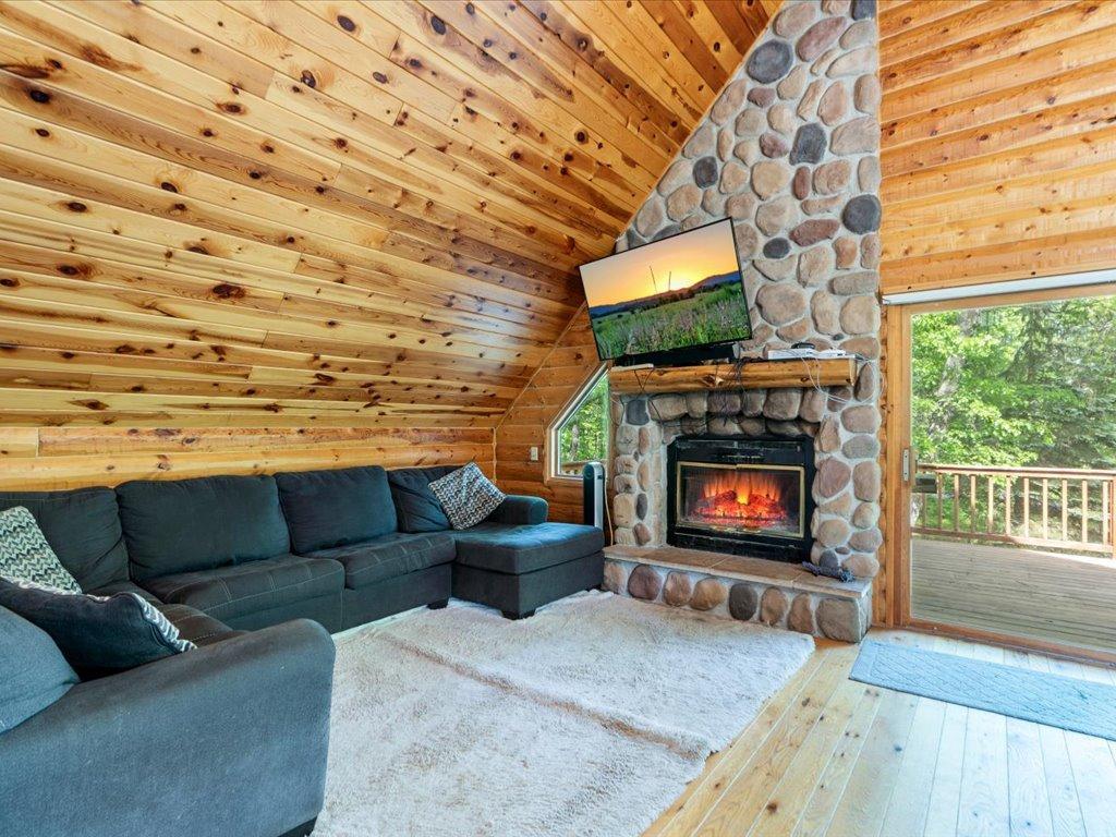 1997 single family home for sale at 42737 Blue Lane W in Emily, MN — 5 bed, 3 bath (photo 45 of 49)