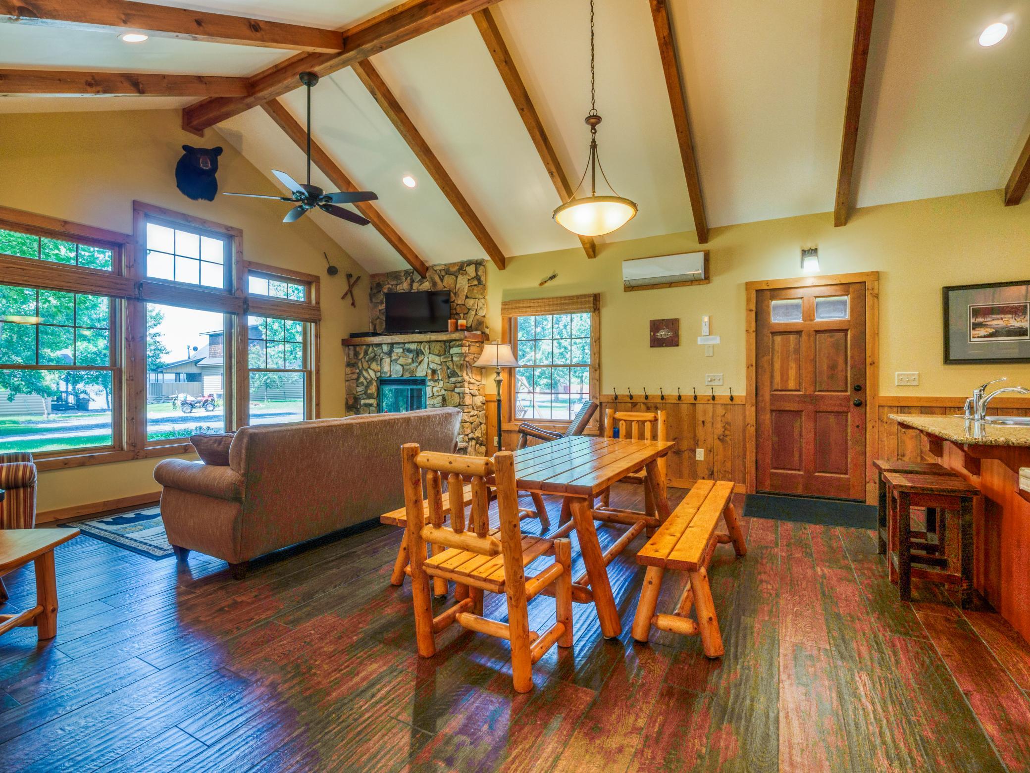 2015 single family home for sale at 18882 N Blackduck Lake Road NE, Unit 8 in Hines, MN — 4 bed, 4 bath (photo 31 of 99)