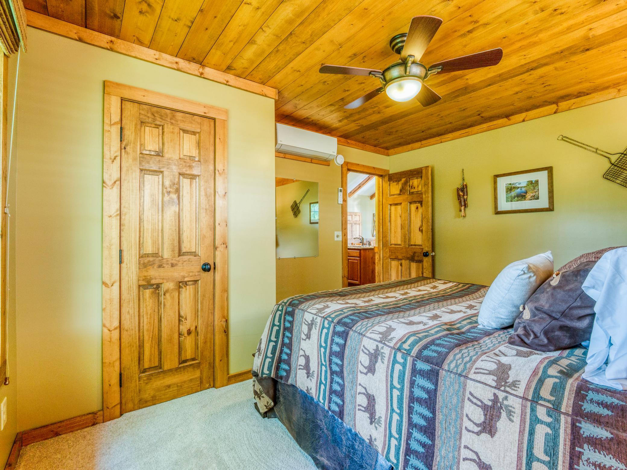2015 single family home for sale at 18882 N Blackduck Lake Road NE, Unit 8 in Hines, MN — 4 bed, 4 bath (photo 43 of 99)