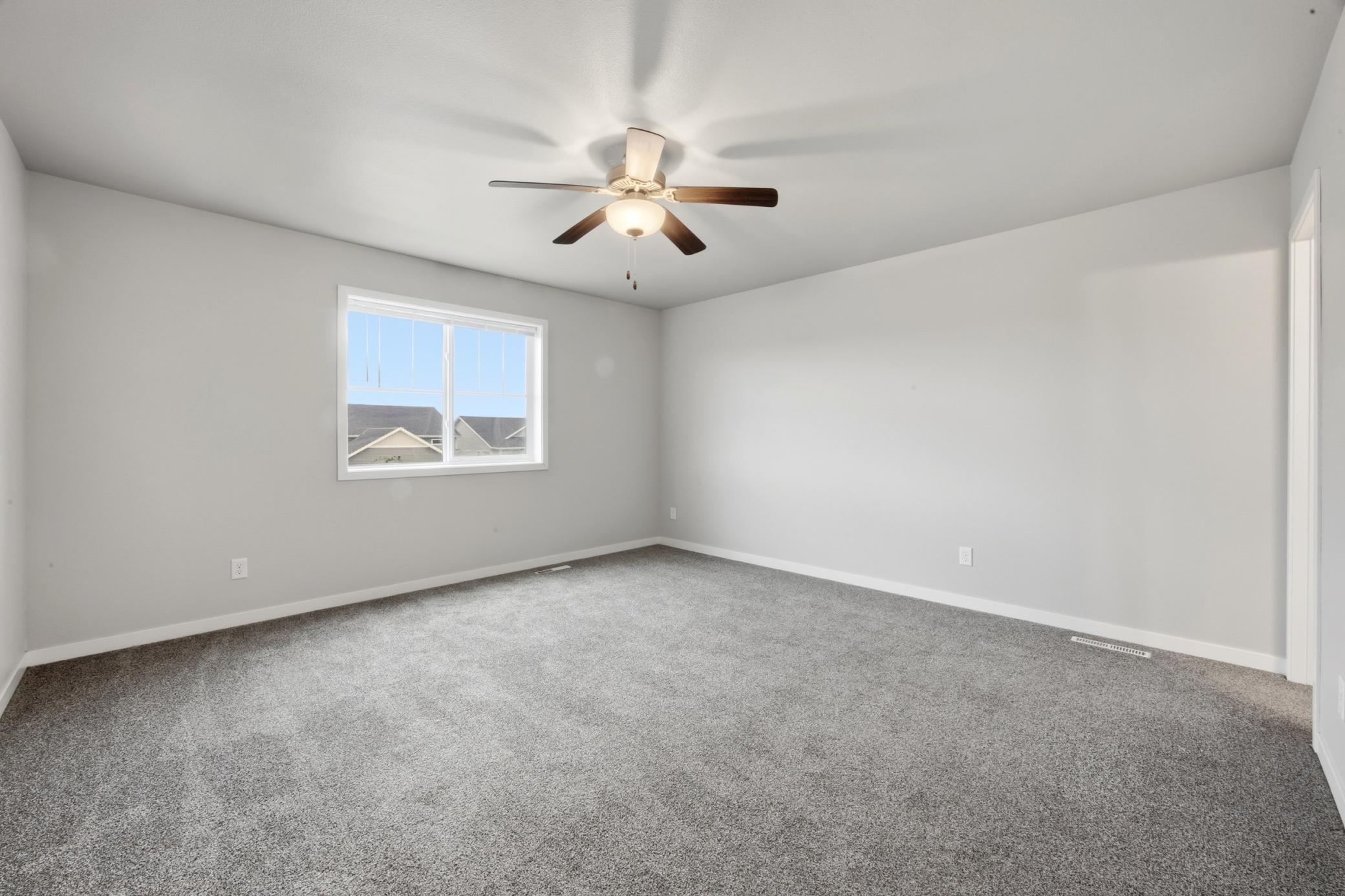 2016 single family home for sale at 4134 14th Avenue S in Moorhead, MN — 3 bed, 3 bath (photo 12 of 24)